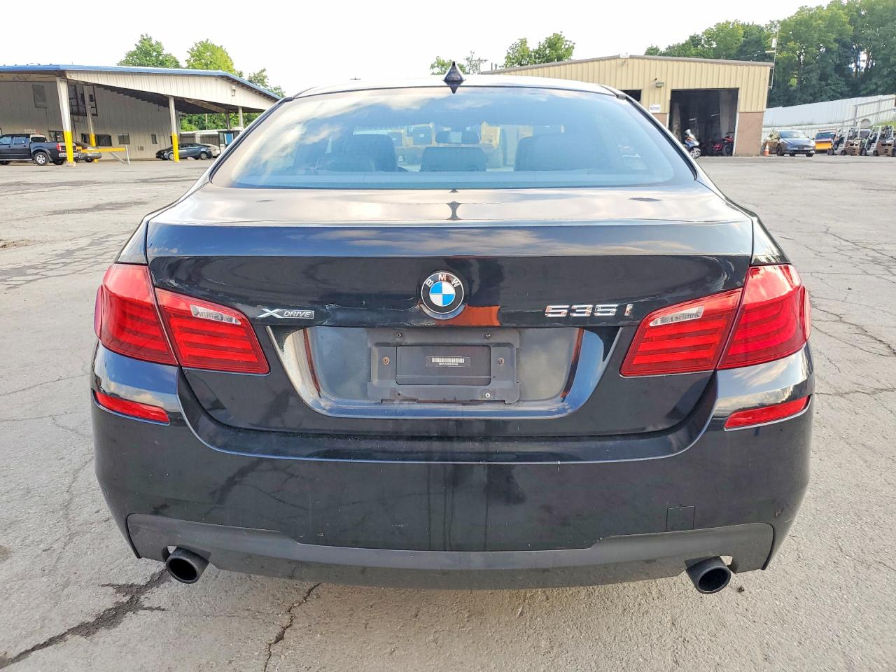 2013 Bmw 535 Xi Черный vin: WBAFU7C56DDU68468