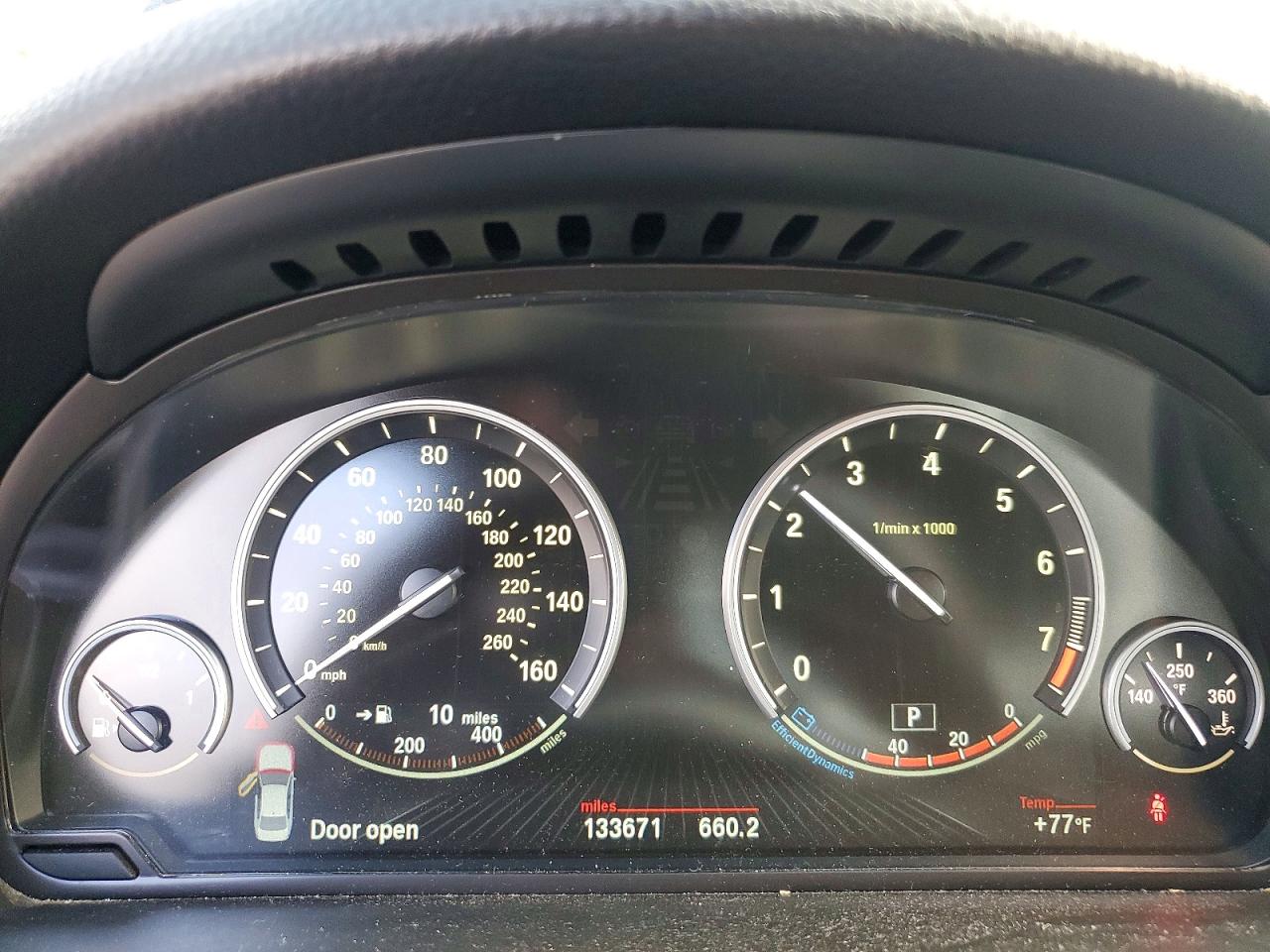 2013 Bmw 535 Xi Черный vin: WBAFU7C56DDU68468