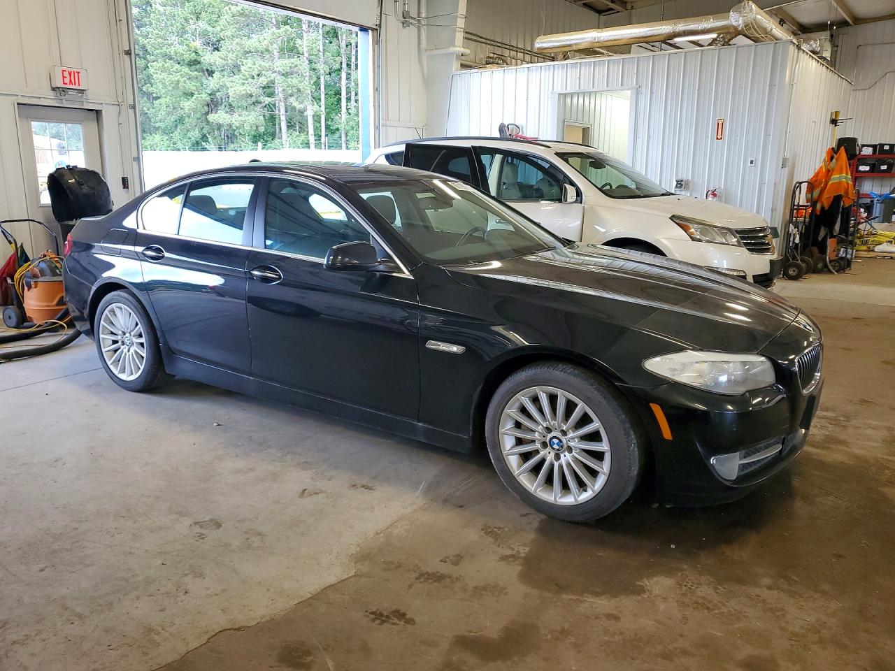 2013 Bmw 535 Xi Black vin: WBAFU7C56DDU71502