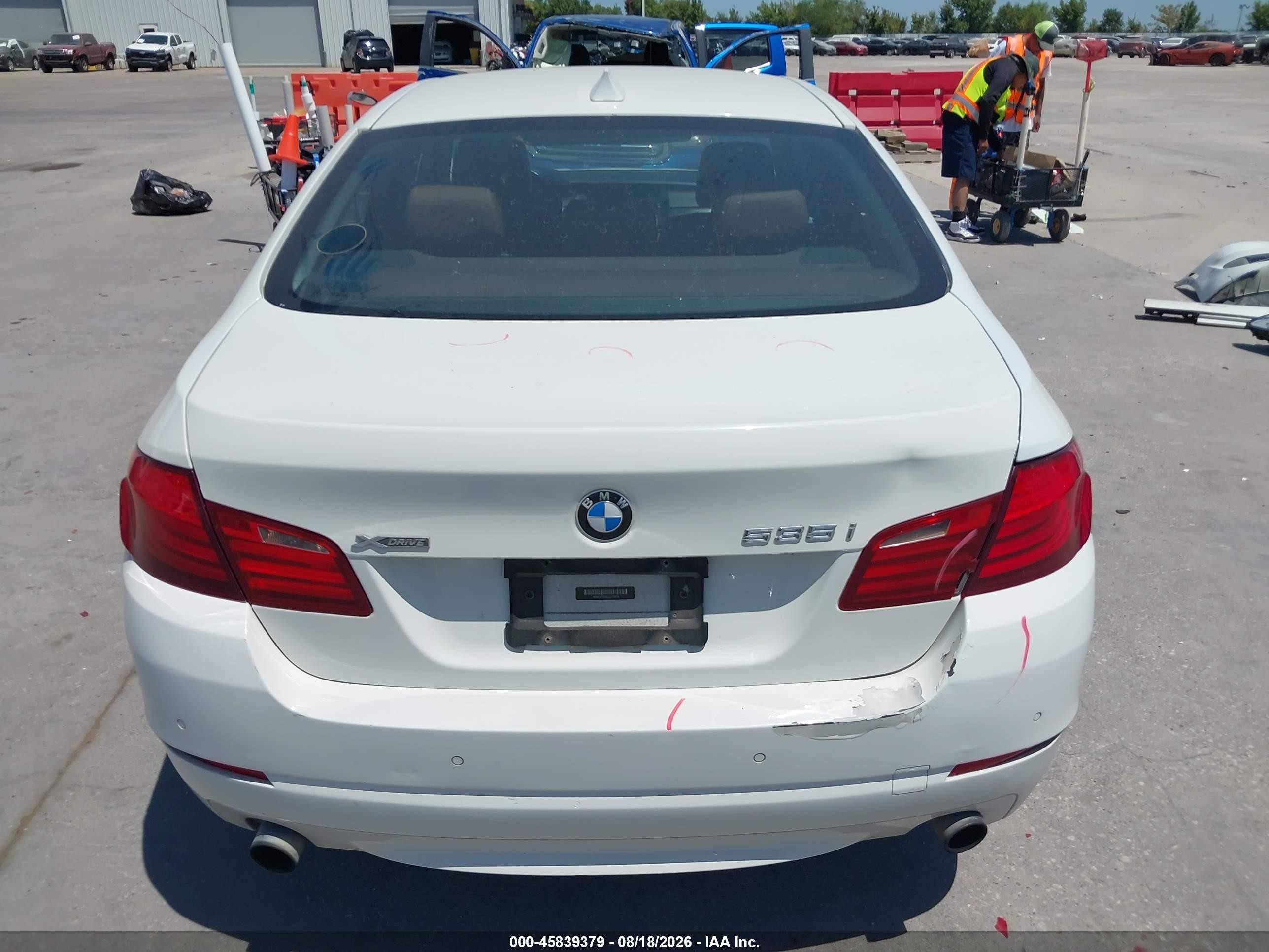 2013 Bmw 535i Xdrive White vin: WBAFU7C56DDU72018