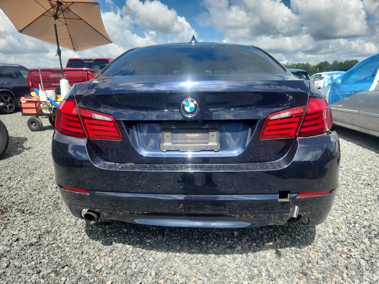 2013 Bmw 535 Xi Blue vin: WBAFU7C56DDU72715