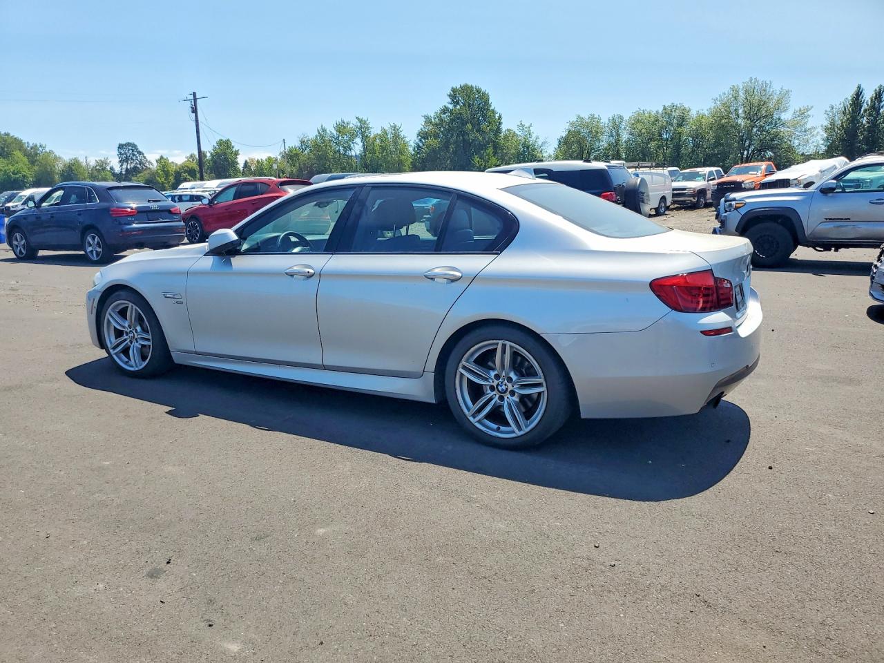 2011 Bmw 535 Xi Silver vin: WBAFU7C57BC778230