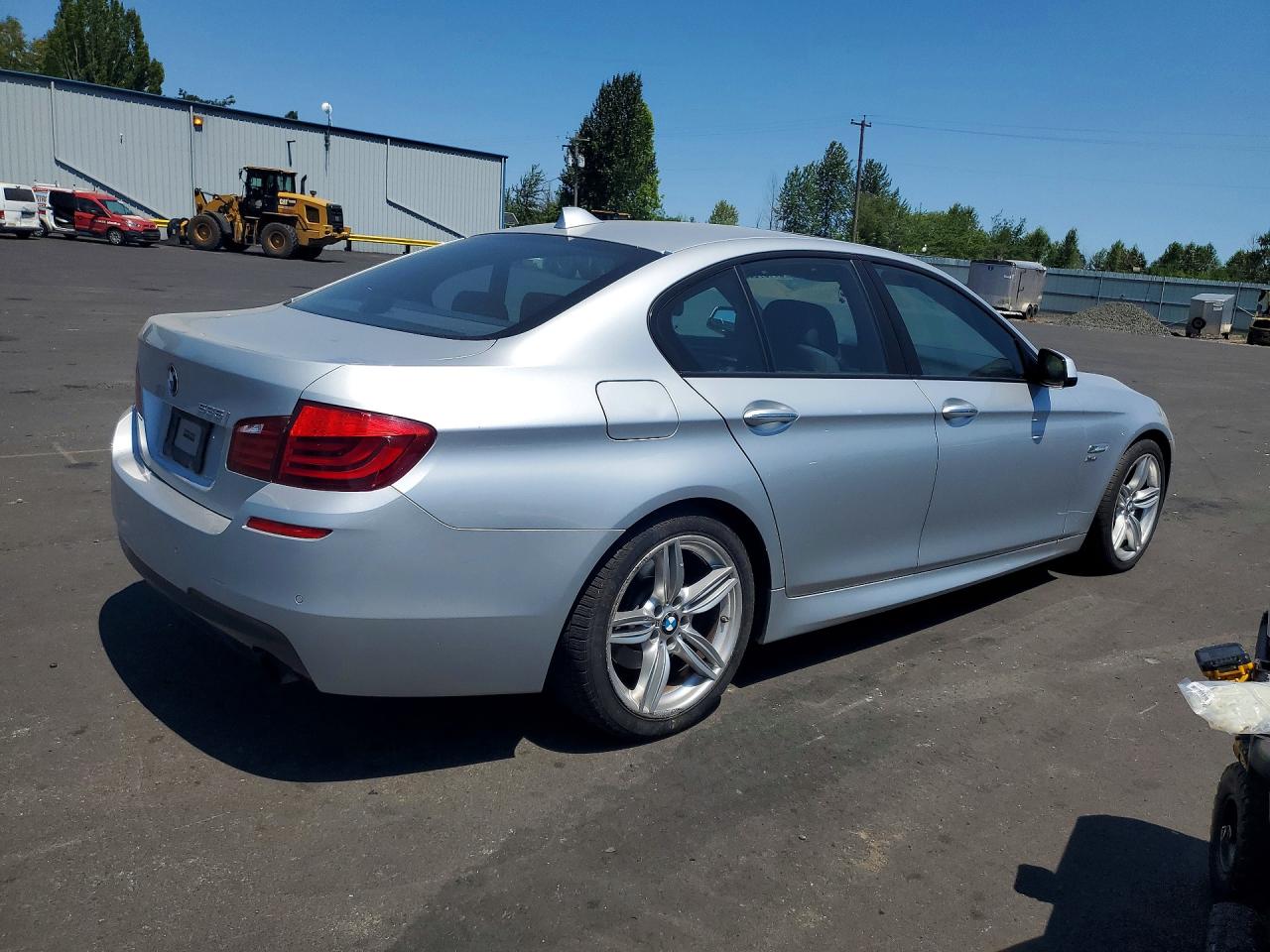 2011 Bmw 535 Xi Silver vin: WBAFU7C57BC778230