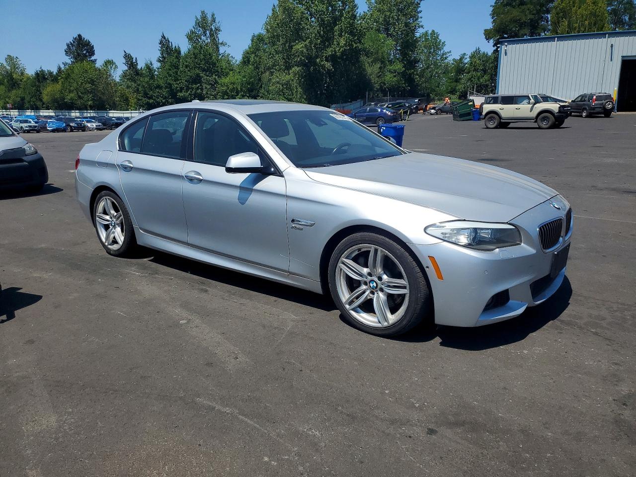 2011 Bmw 535 Xi Silver vin: WBAFU7C57BC778230