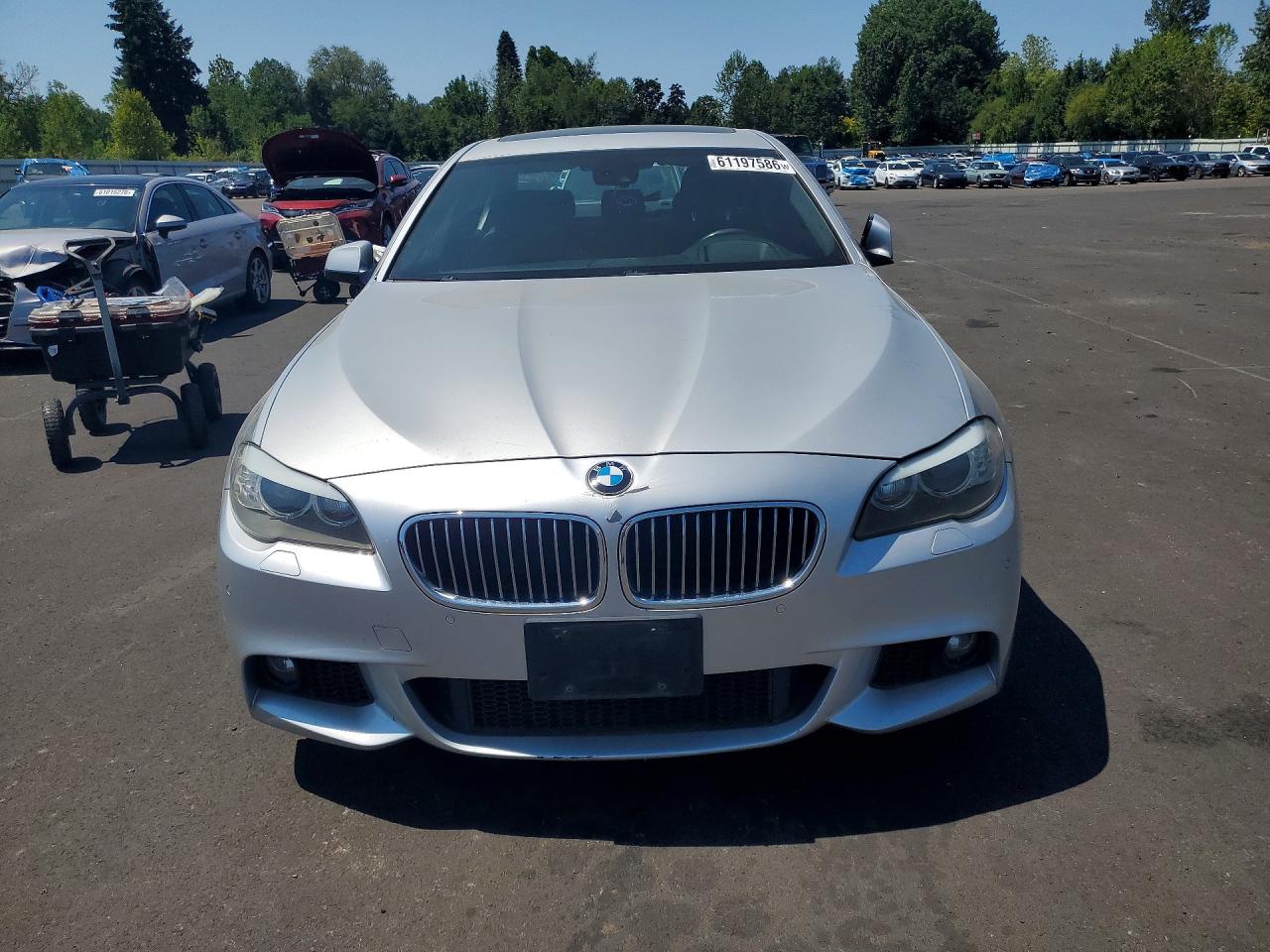 2011 Bmw 535 Xi Silver vin: WBAFU7C57BC778230