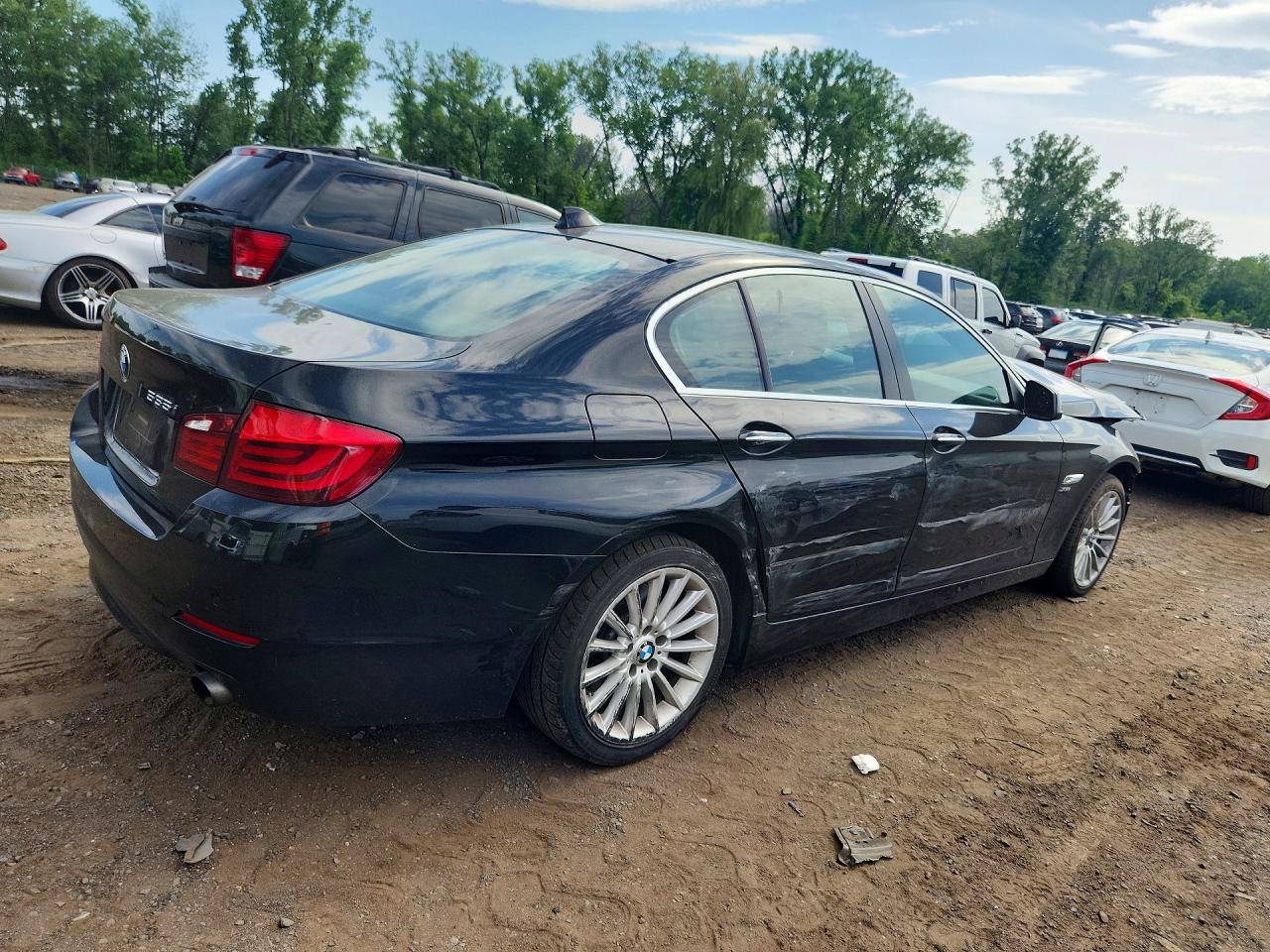 2011 Bmw 535 Xi Black vin: WBAFU7C57BC875301
