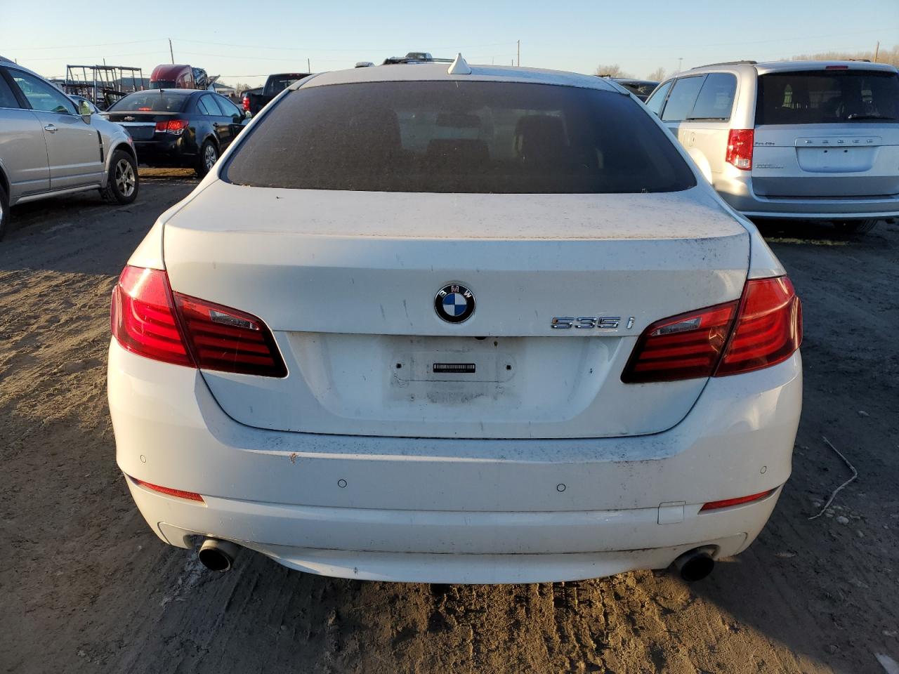 2011 Bmw 535 Xi White vin: WBAFU7C57BC876013
