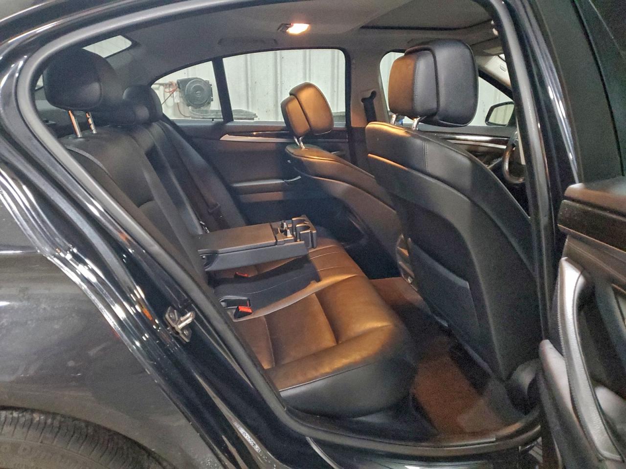 2012 Bmw 535 Xi Black vin: WBAFU7C57CDU64931