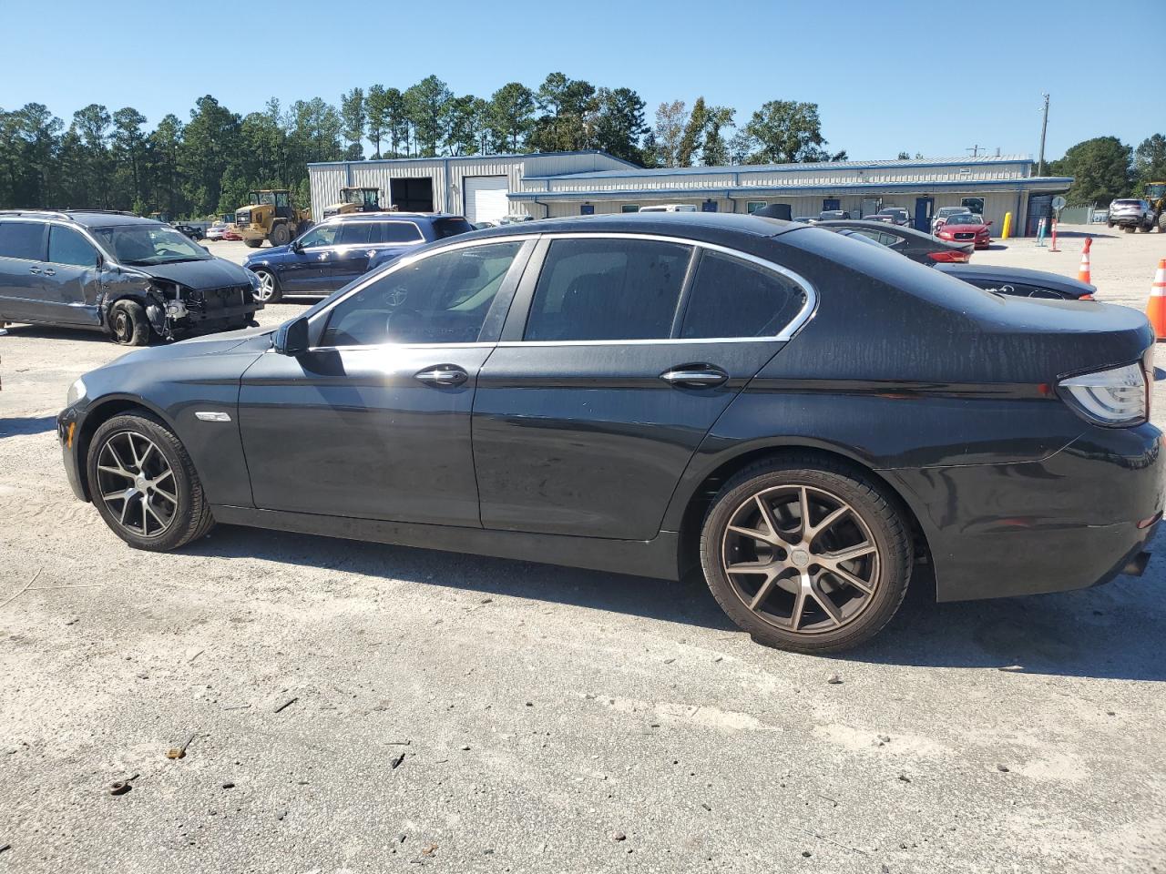 2013 Bmw 535 Xi Черный vin: WBAFU7C57DDU76384