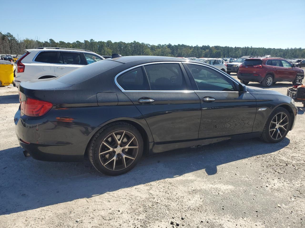 2013 Bmw 535 Xi Черный vin: WBAFU7C57DDU76384