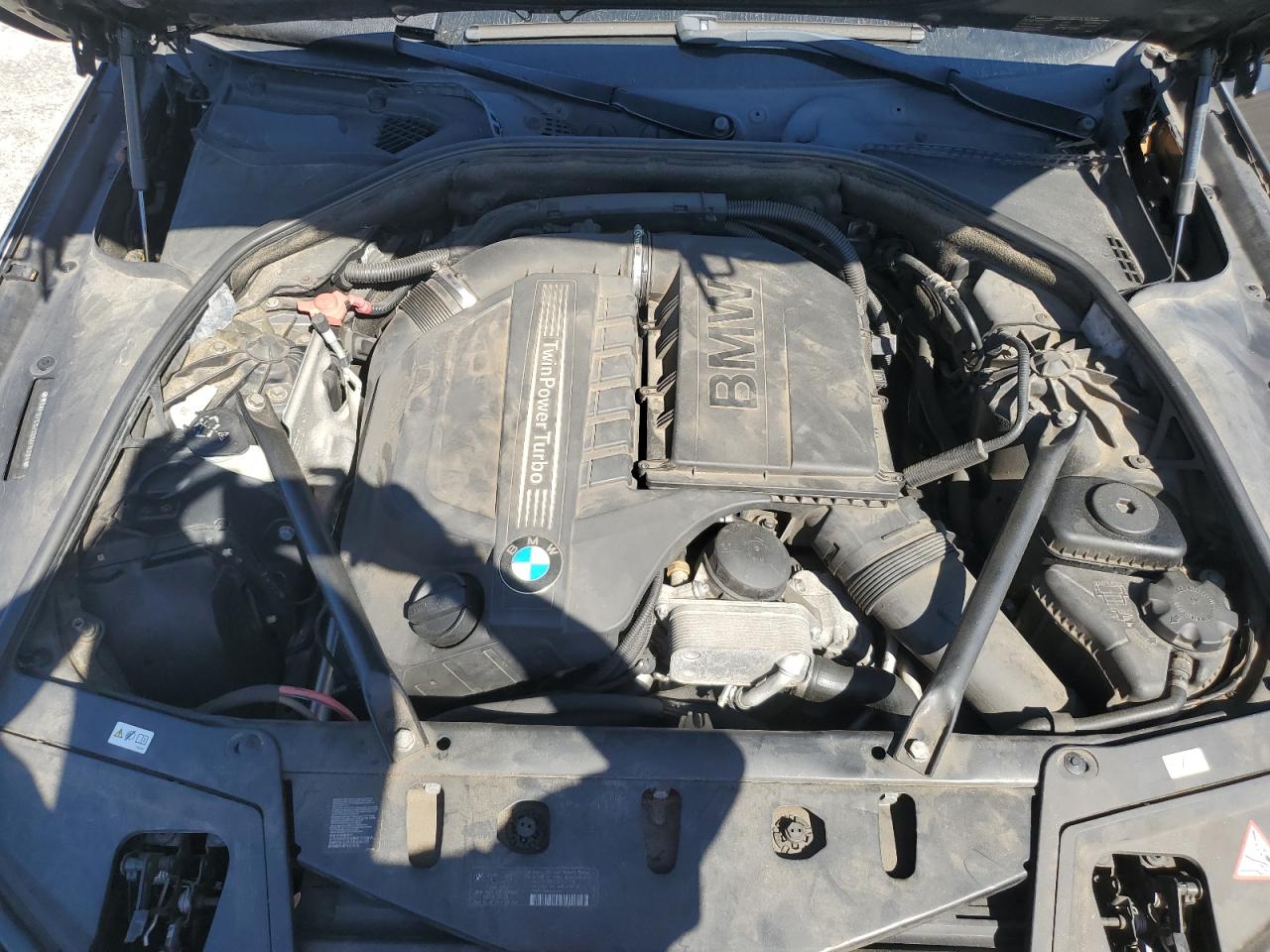 2013 Bmw 535 Xi Черный vin: WBAFU7C57DDU76384