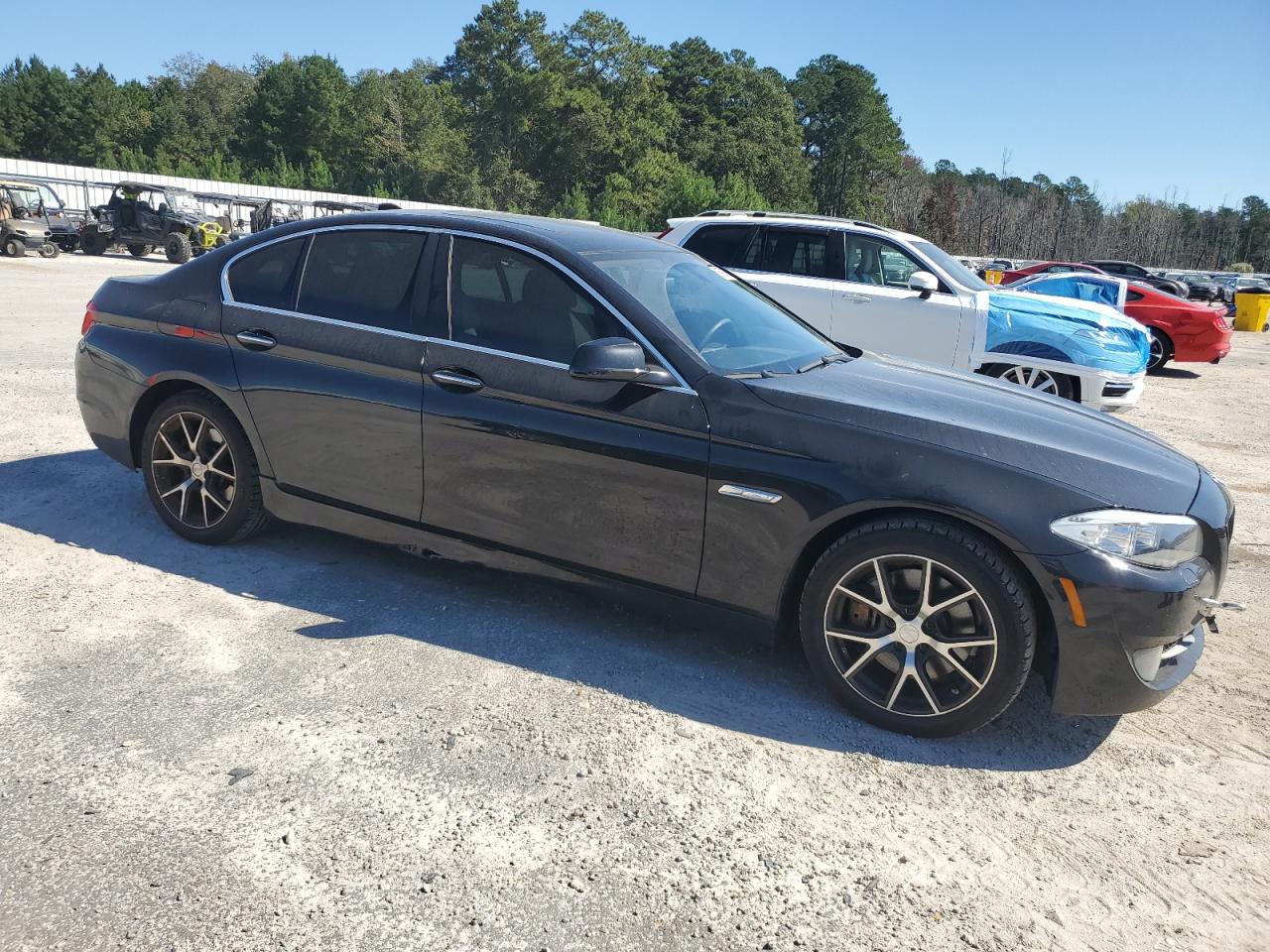 2013 Bmw 535 Xi Черный vin: WBAFU7C57DDU76384