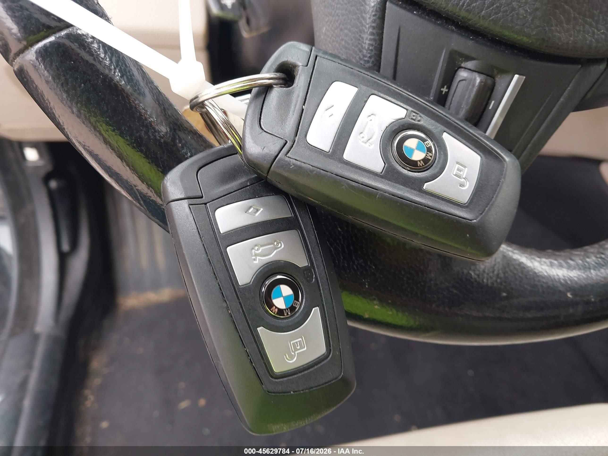 2011 Bmw 535i Xdrive Черный vin: WBAFU7C58BC780035