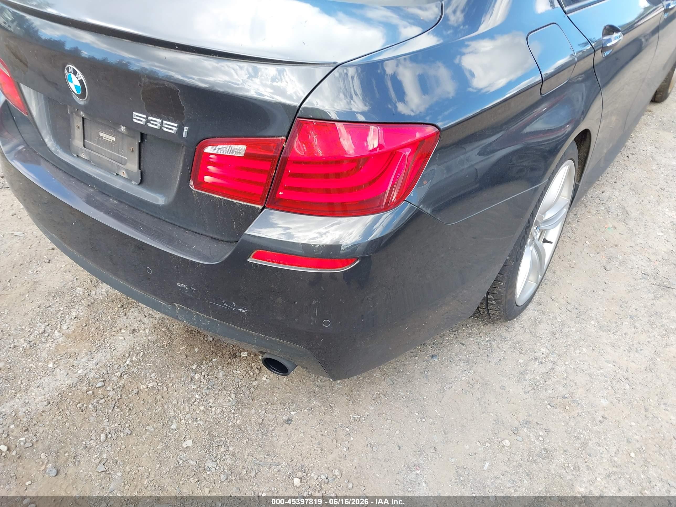 2011 Bmw 535i Xdrive Black vin: WBAFU7C58BDU54200