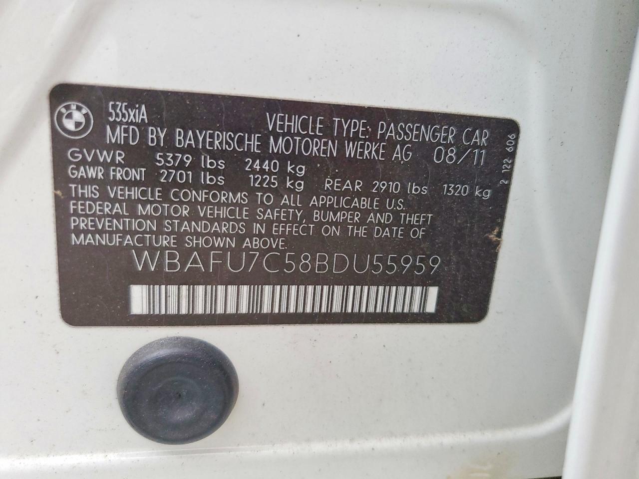 2011 Bmw 535 Xi White vin: WBAFU7C58BDU55959