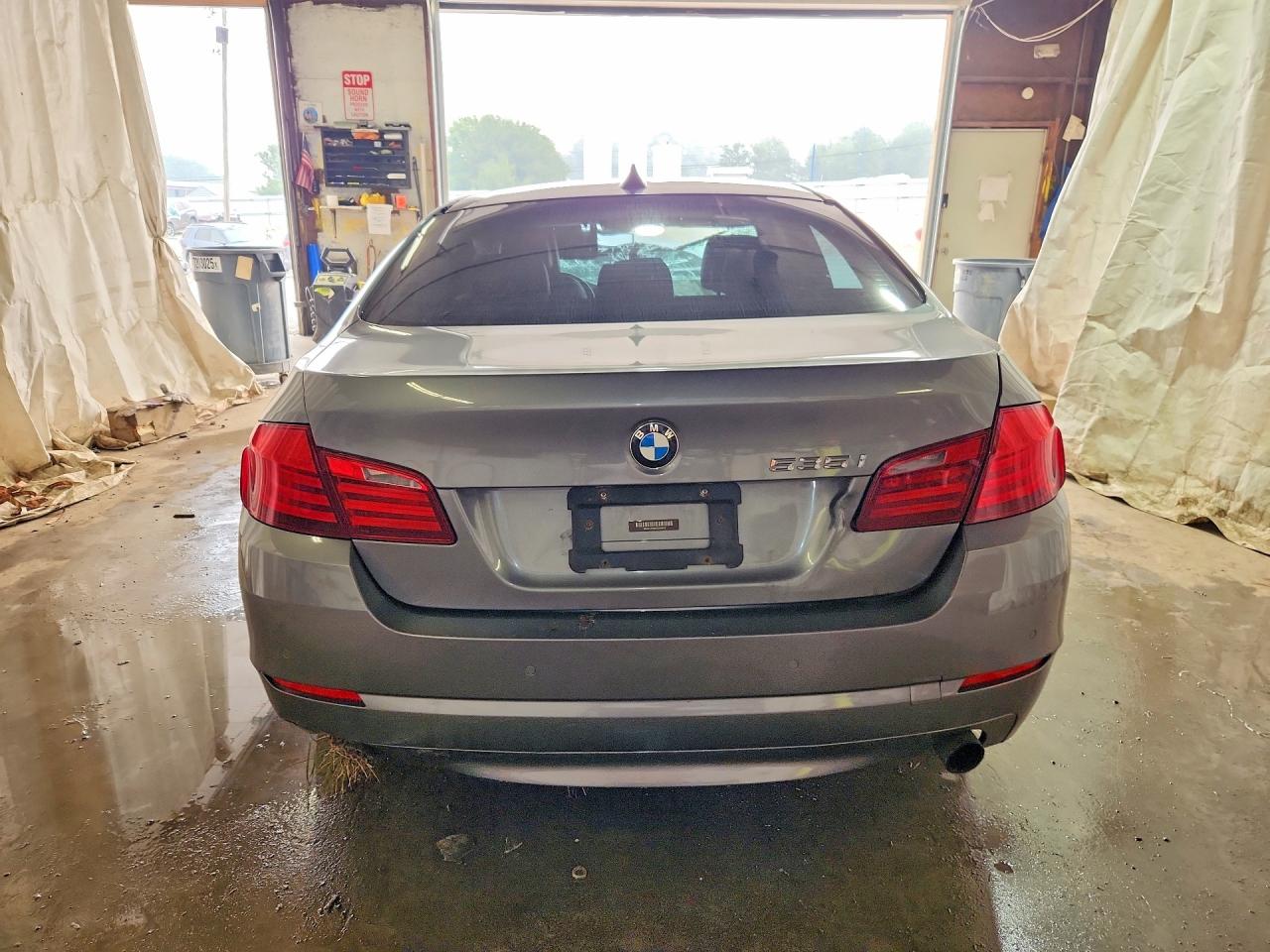2012 Bmw 535 Xi Gray vin: WBAFU7C58CDU64663