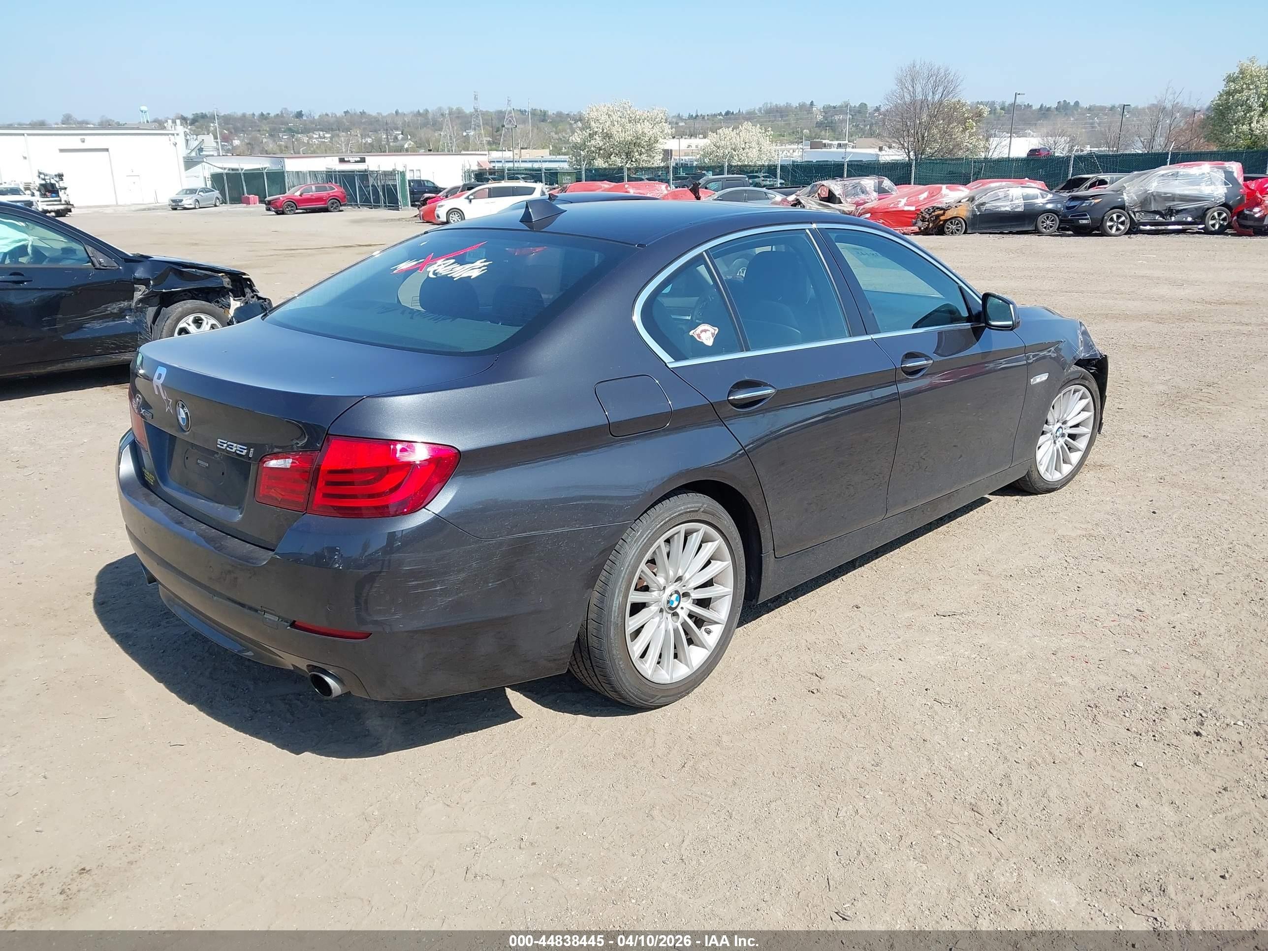 2013 Bmw 535i Xdrive Gray vin: WBAFU7C58DDU70805