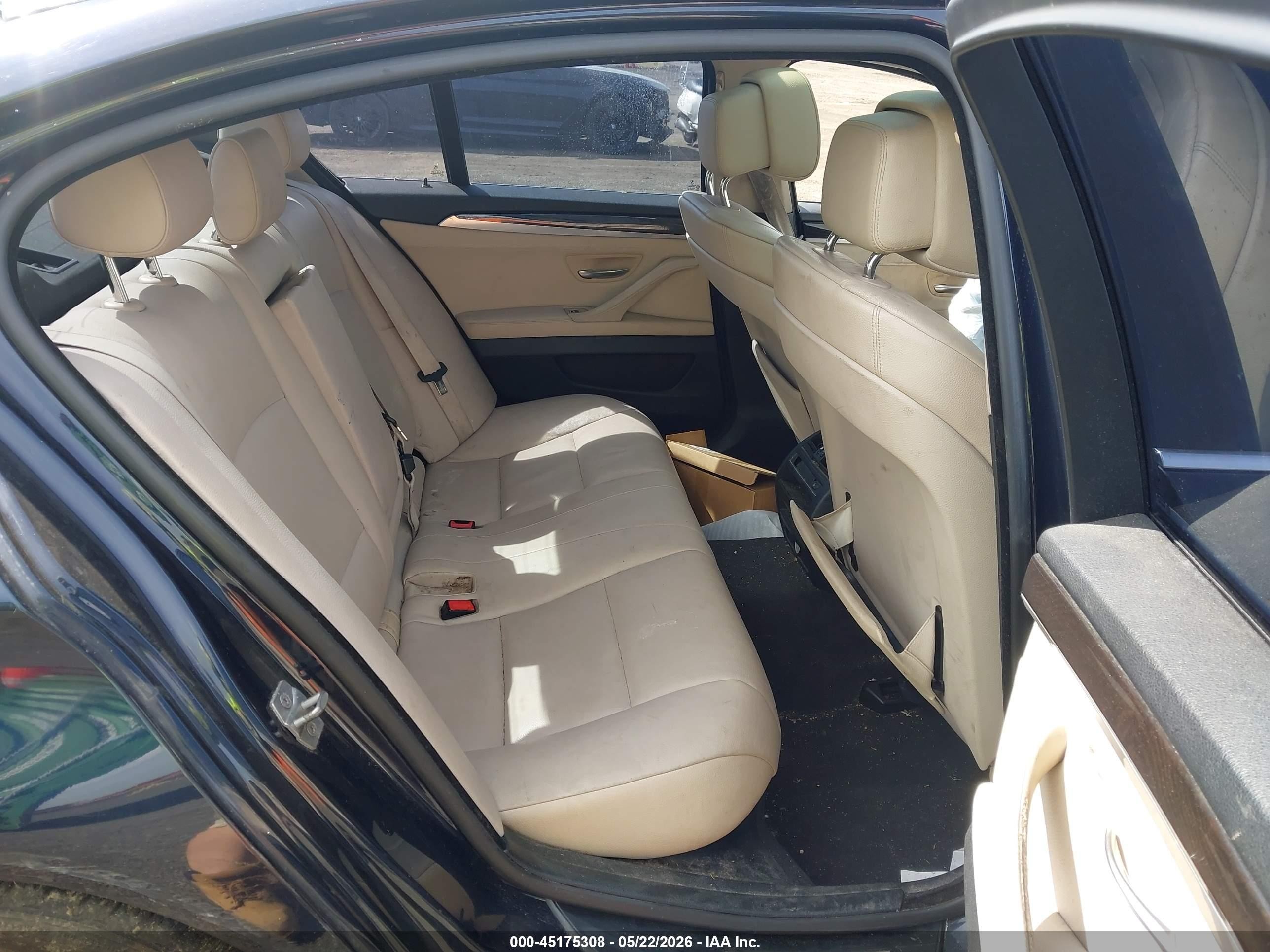 2013 Bmw 535i Xdrive Blue vin: WBAFU7C58DDU74546