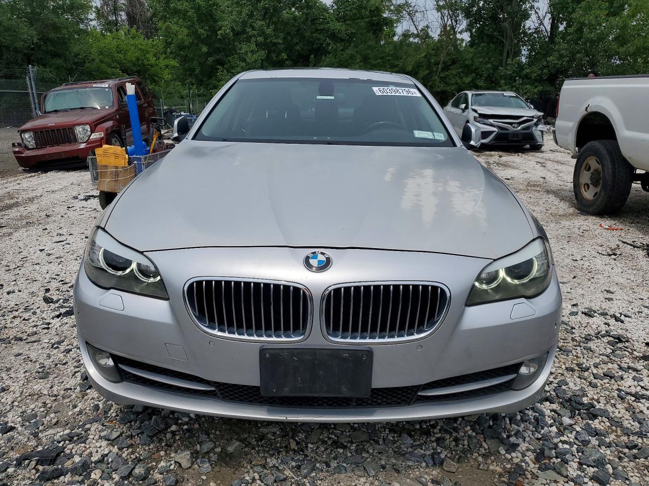 2011 Bmw 535 Xi Silver vin: WBAFU7C59BC781923