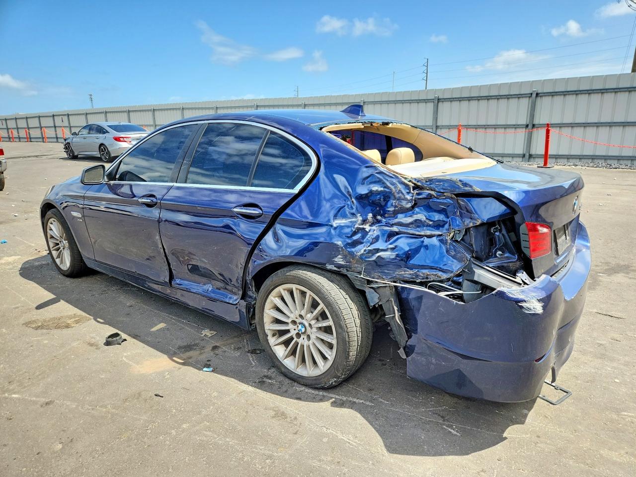 2011 Bmw 535 Xi Blue vin: WBAFU7C59BC870777