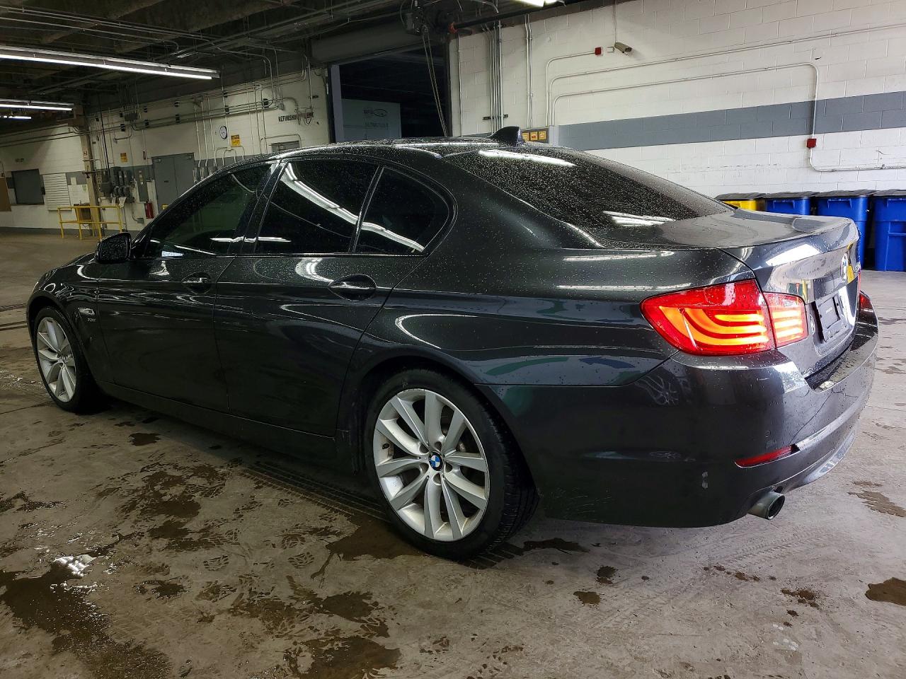 2011 Bmw 535 Xi Серый vin: WBAFU7C59BC873209
