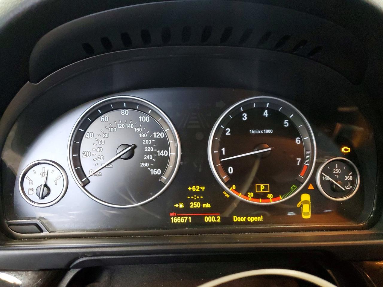 2011 Bmw 535 Xi Серый vin: WBAFU7C59BC873209