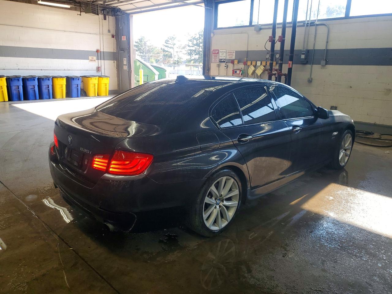 2011 Bmw 535 Xi Gray vin: WBAFU7C59BC873209
