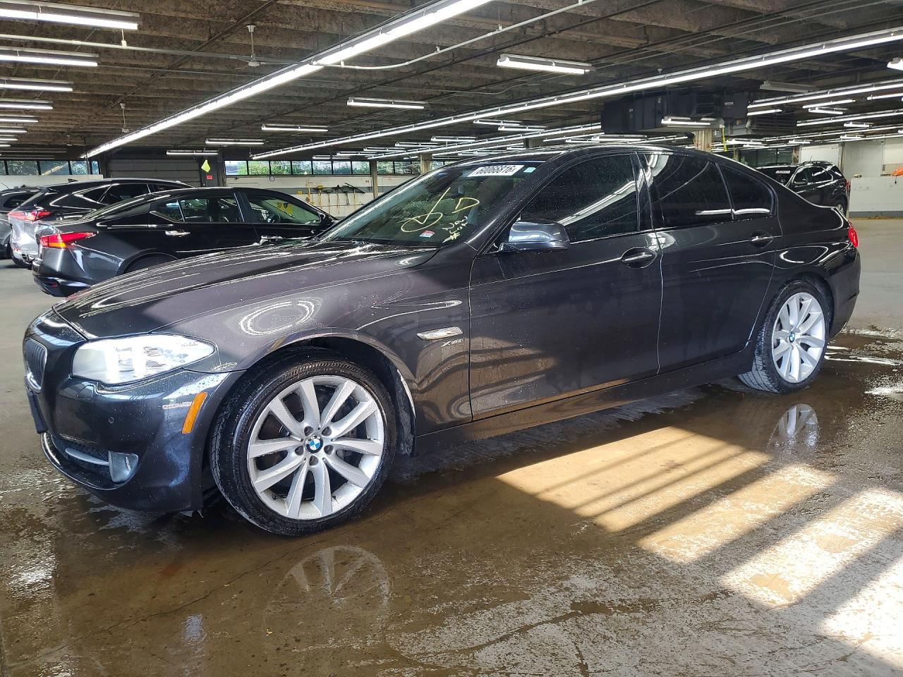 2011 Bmw 535 Xi Gray vin: WBAFU7C59BC873209