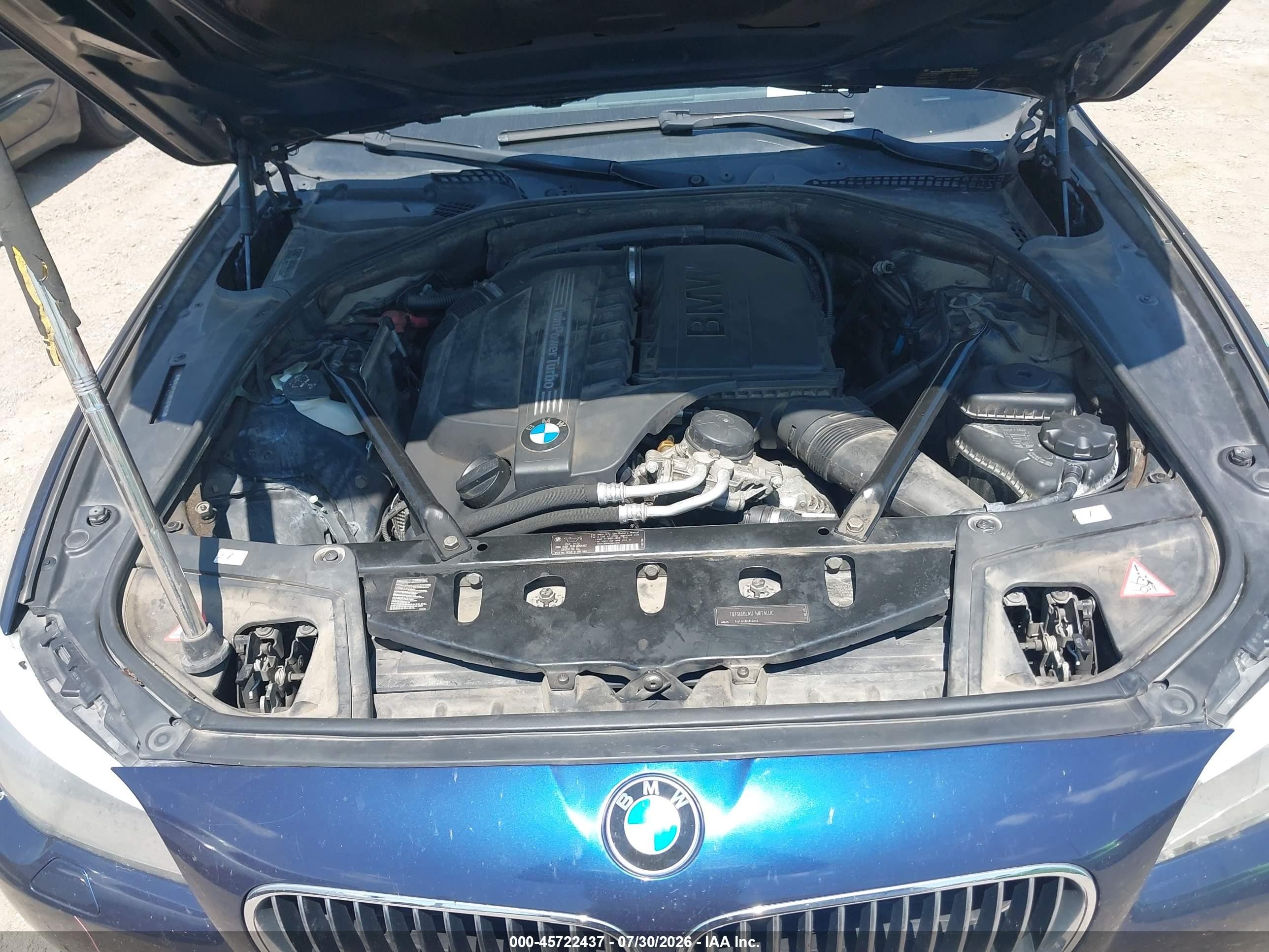 2011 Bmw 535i Xdrive Blue vin: WBAFU7C59BC874215