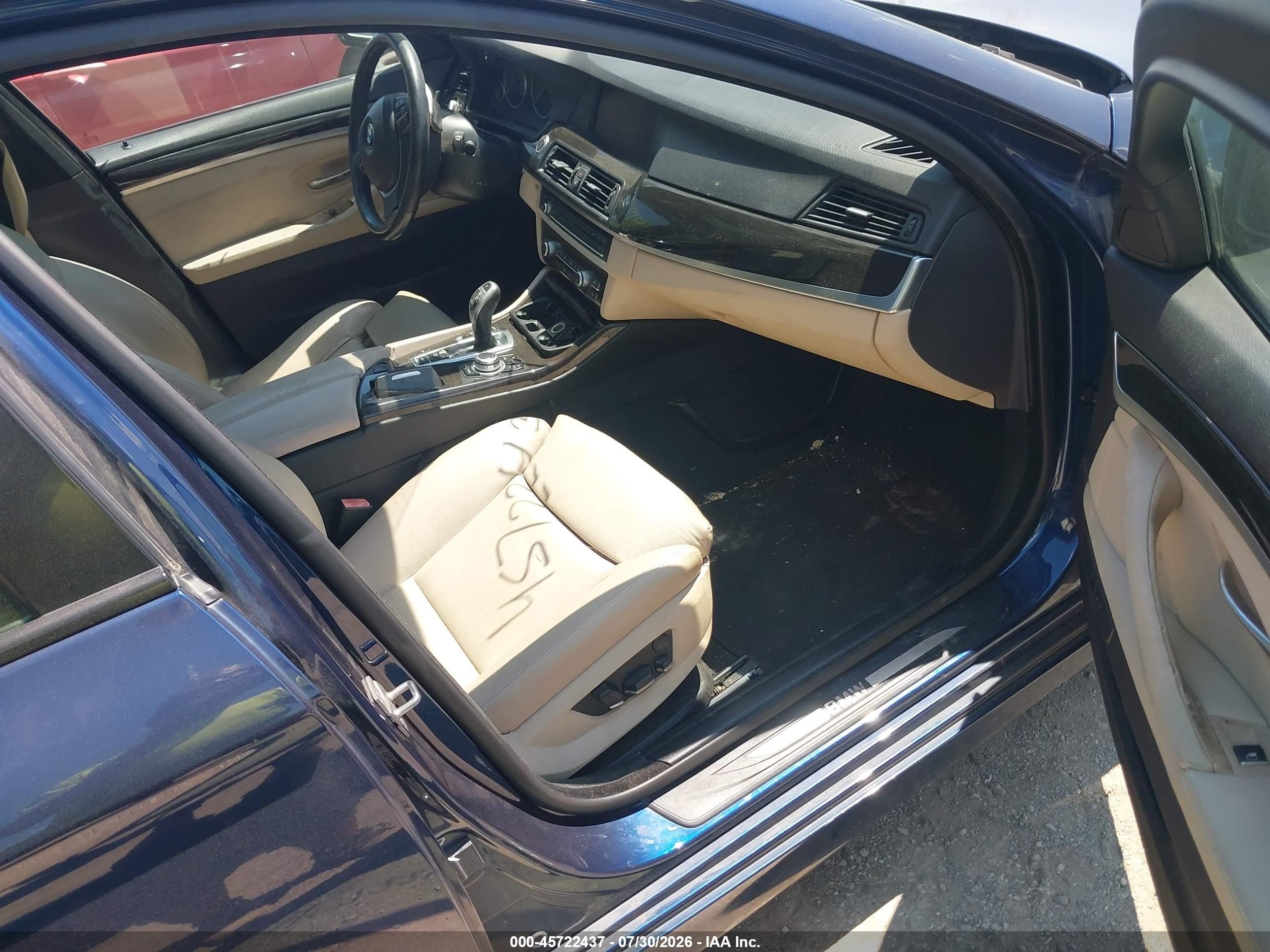 2011 Bmw 535i Xdrive Blue vin: WBAFU7C59BC874215