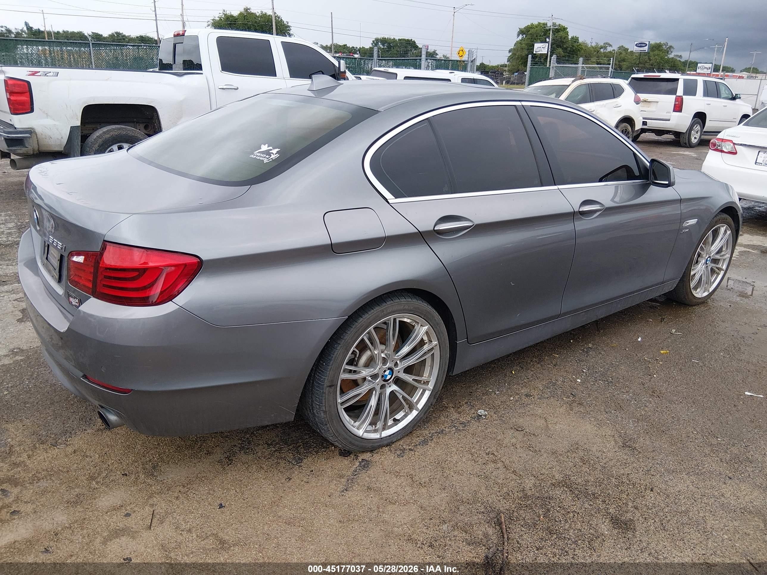 2011 Bmw 535i Xdrive Gray vin: WBAFU7C59BC875946