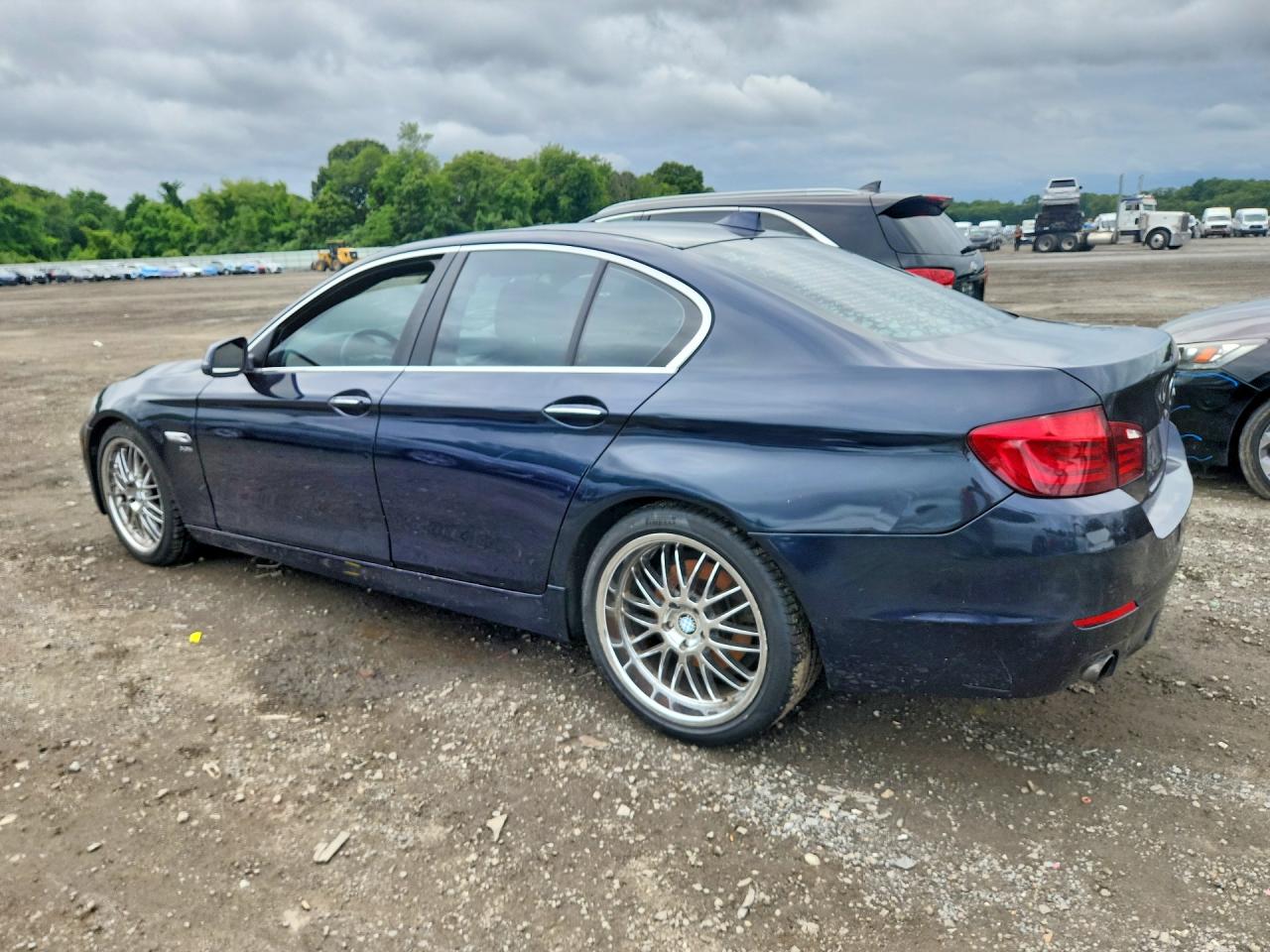2012 Bmw 535 Xi Синий vin: WBAFU7C59CDU59570