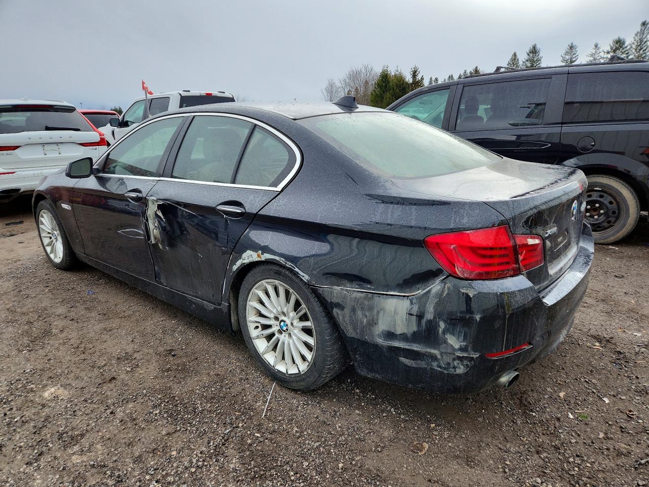 2013 Bmw 535 Xi Black vin: WBAFU7C59DDU71252