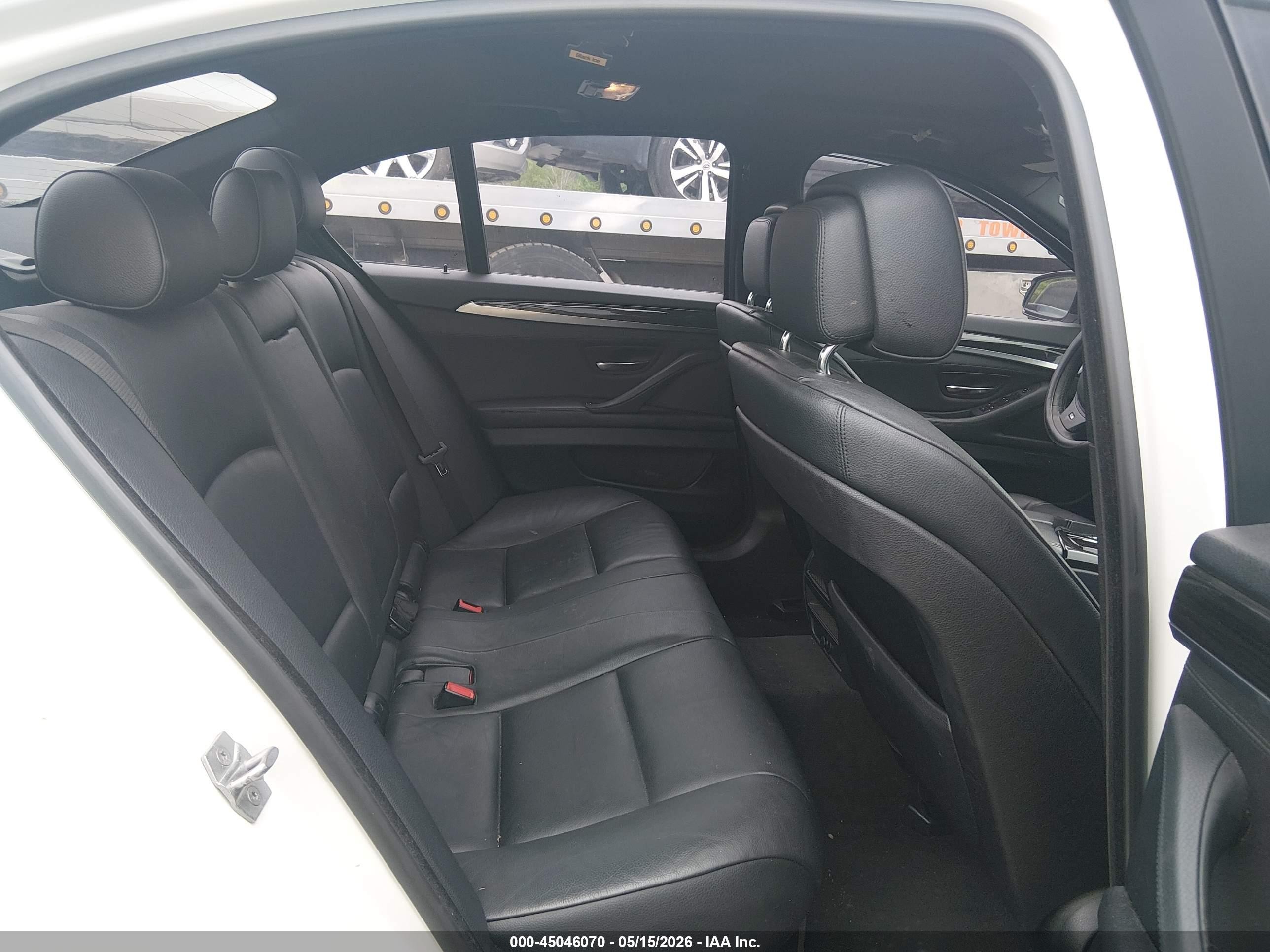 2013 Bmw 535i Xdrive White vin: WBAFU7C5XDDU69767