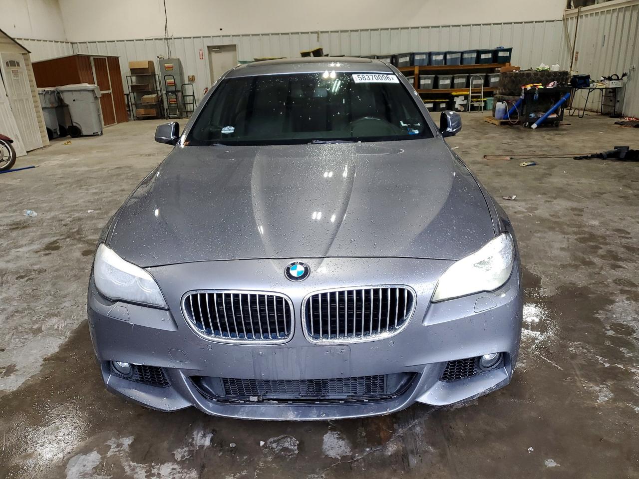 2013 Bmw 535 Xi Серый vin: WBAFU7C5XDDU72670
