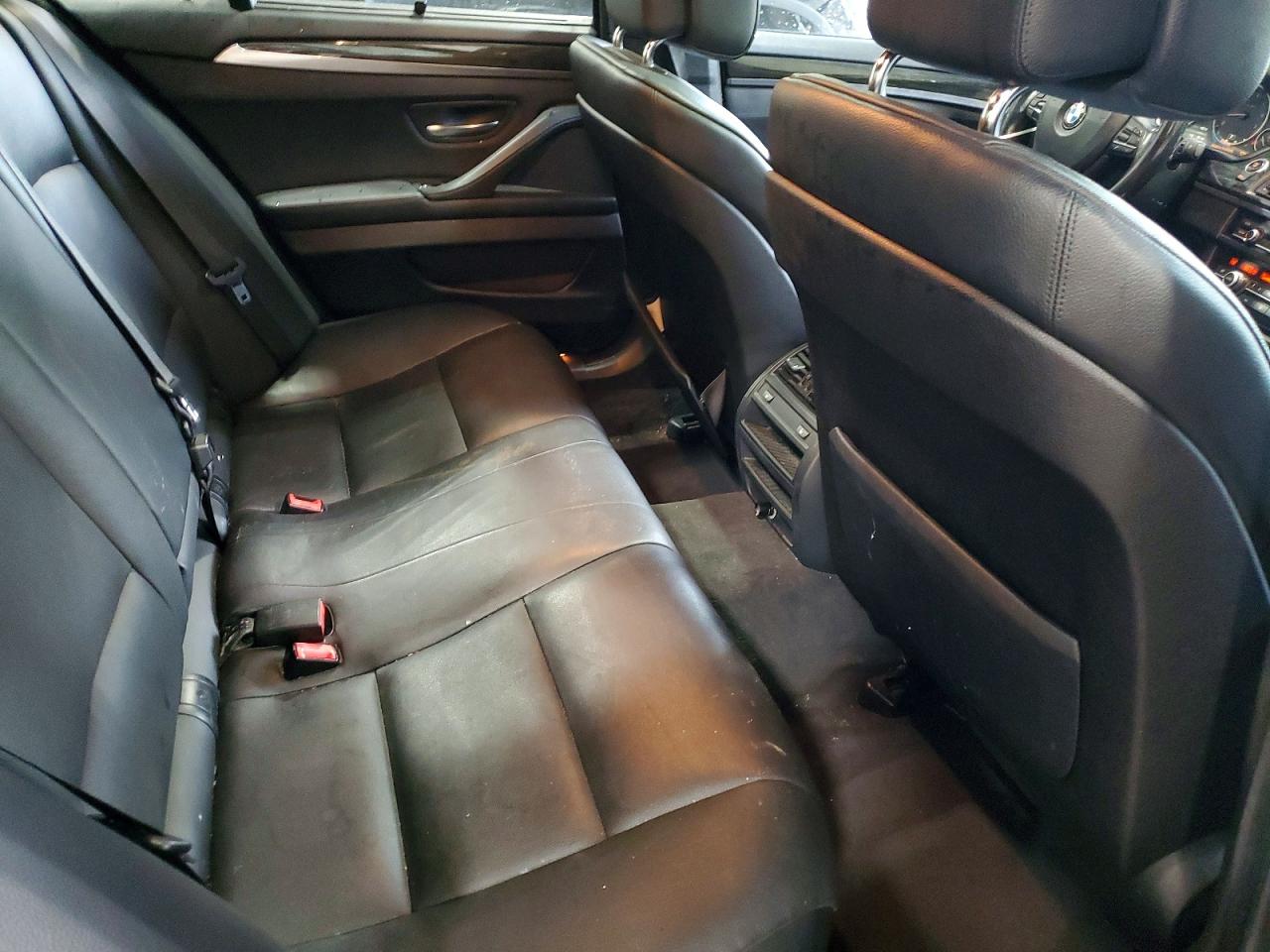 2013 Bmw 535 Xi Серый vin: WBAFU7C5XDDU72670