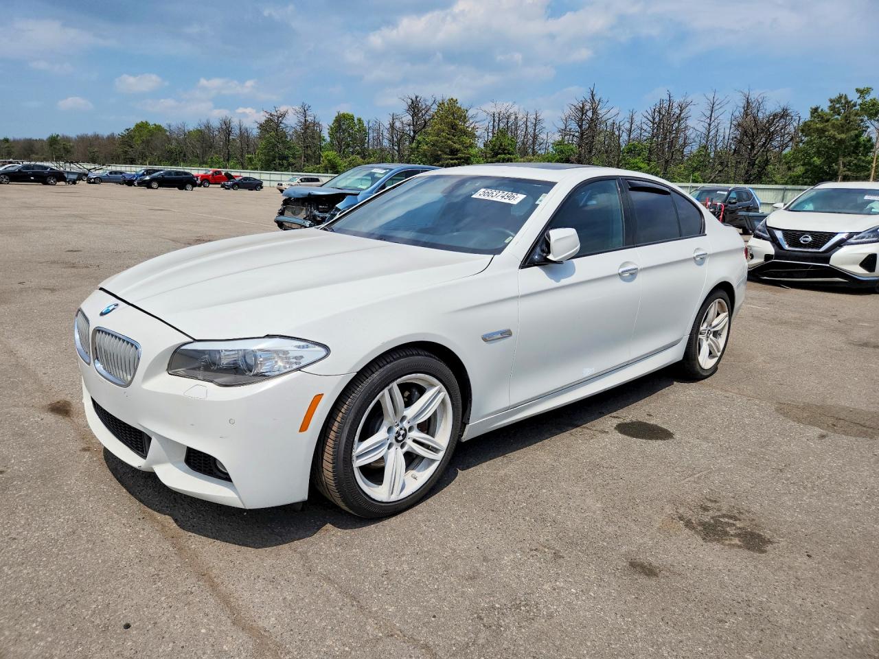 2011 Bmw 550 Xi White vin: WBAFU9C51BC786741
