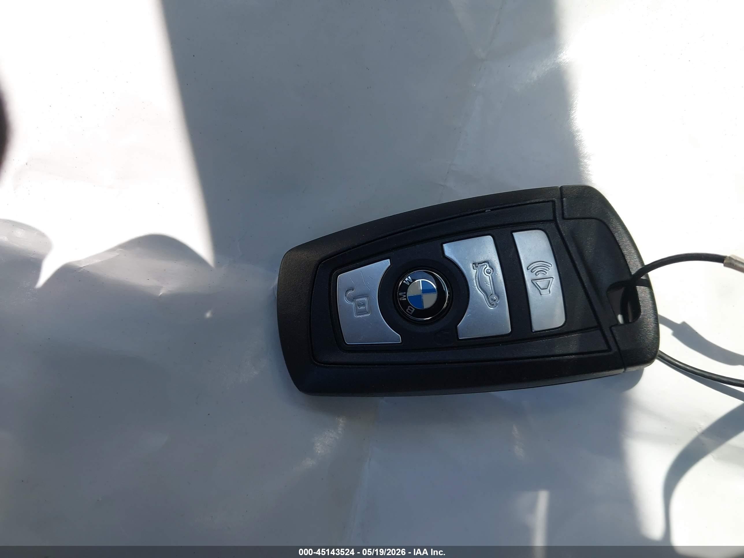 2012 Bmw 550i Xdrive Серый vin: WBAFU9C51CC787597