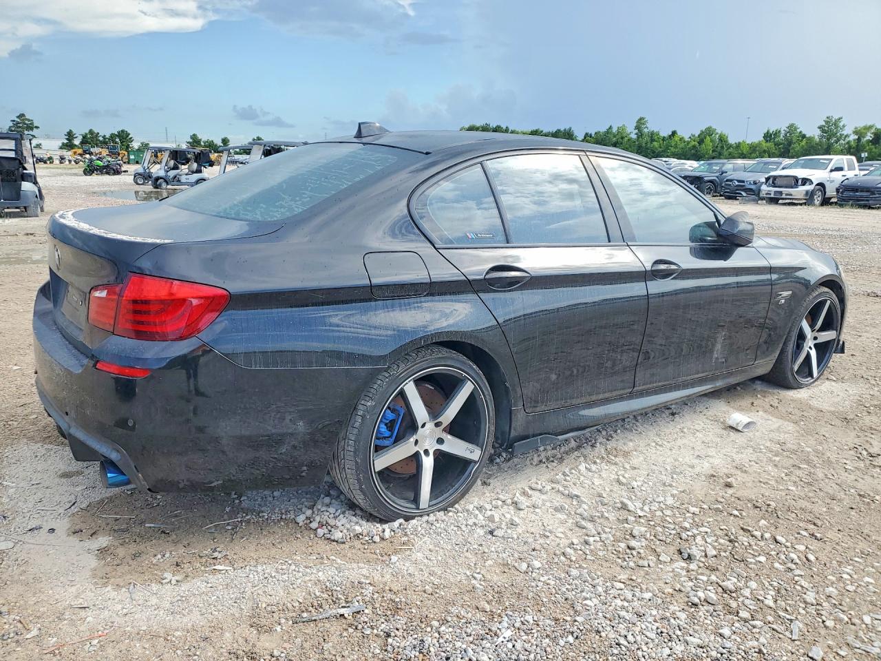 2013 Bmw 550 Xi Черный vin: WBAFU9C51DDY71155