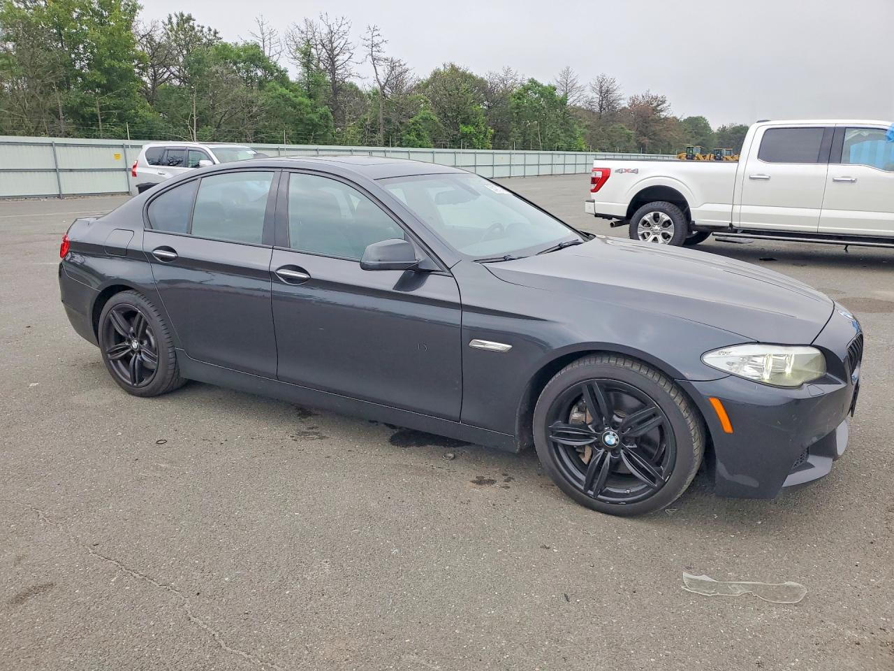 2012 Bmw 550 Xi Gray vin: WBAFU9C52CDW93657