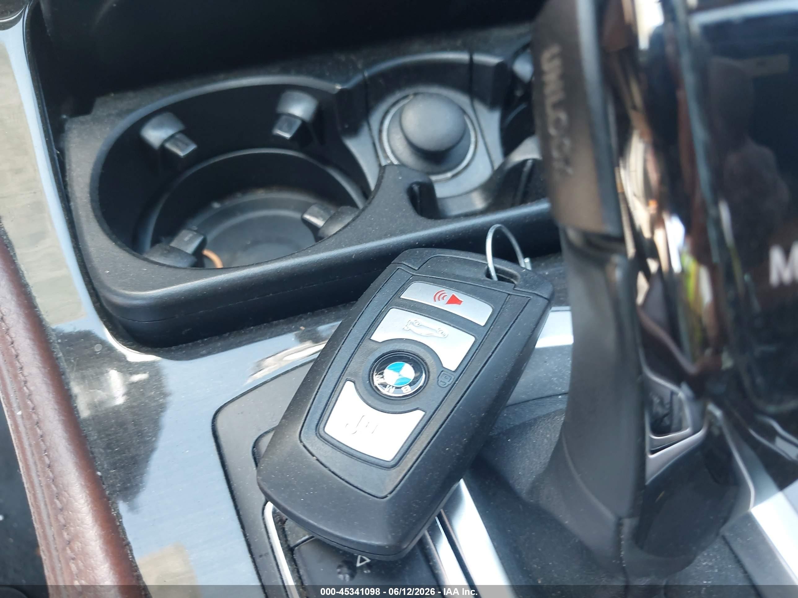 2013 Bmw 550i Xdrive White vin: WBAFU9C52DDY72475