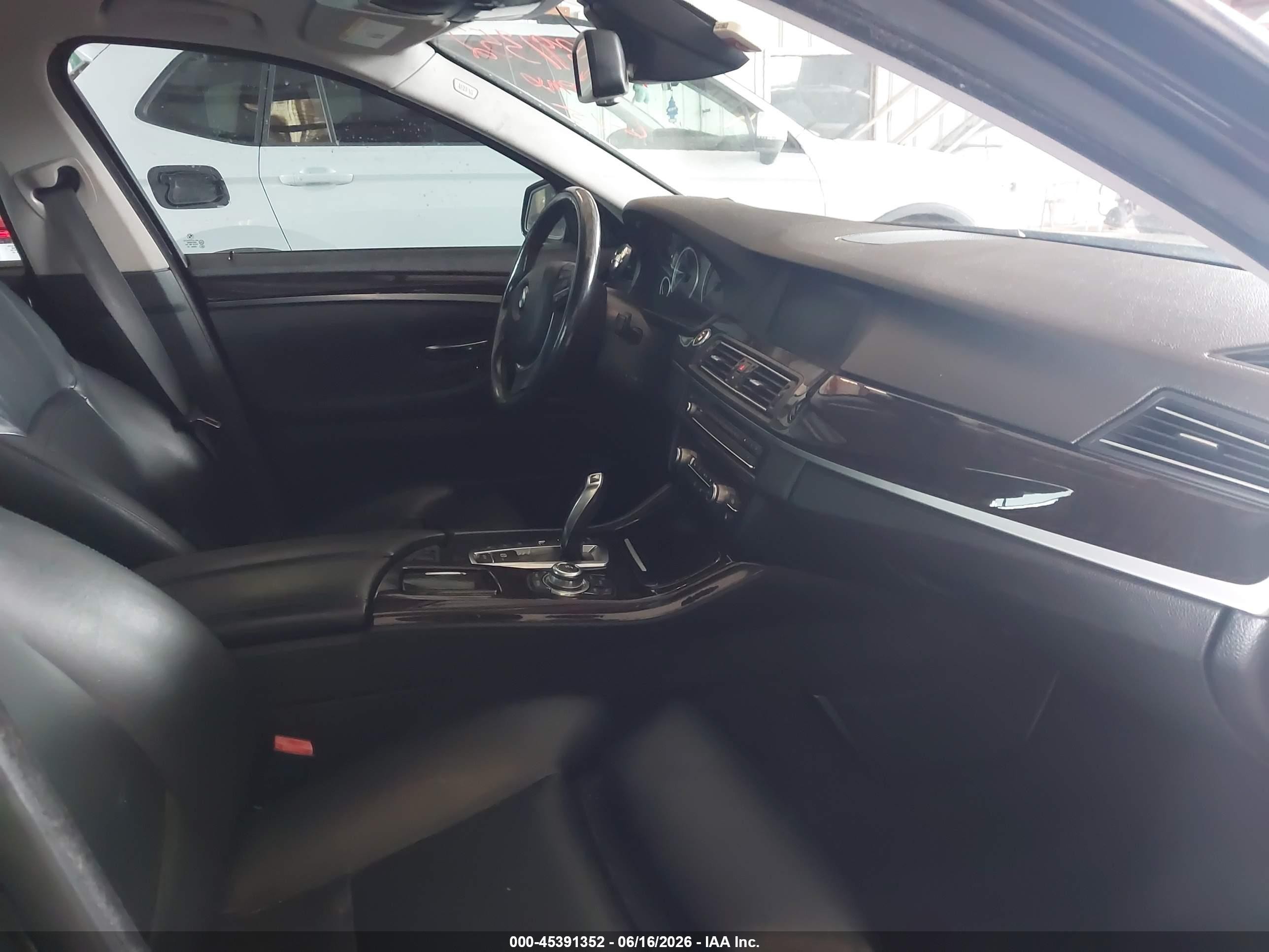 2011 Bmw 550i Xdrive Black vin: WBAFU9C53BC786658