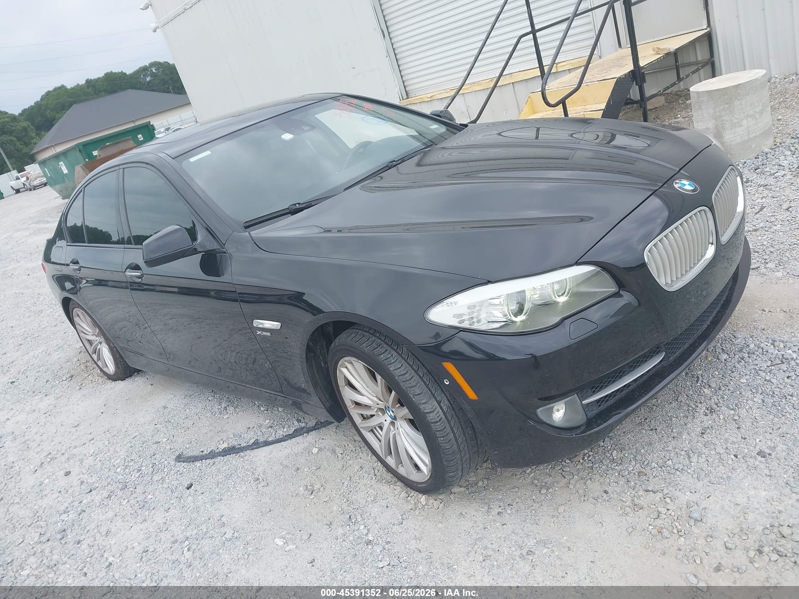 2011 Bmw 550i Xdrive Черный vin: WBAFU9C53BC786658