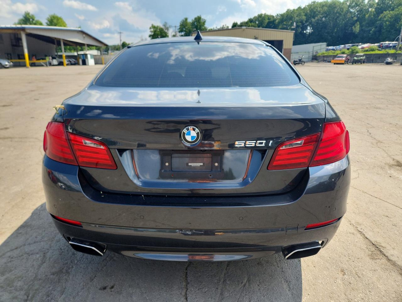 2011 Bmw 550 Xi Charcoal vin: WBAFU9C54BC785857