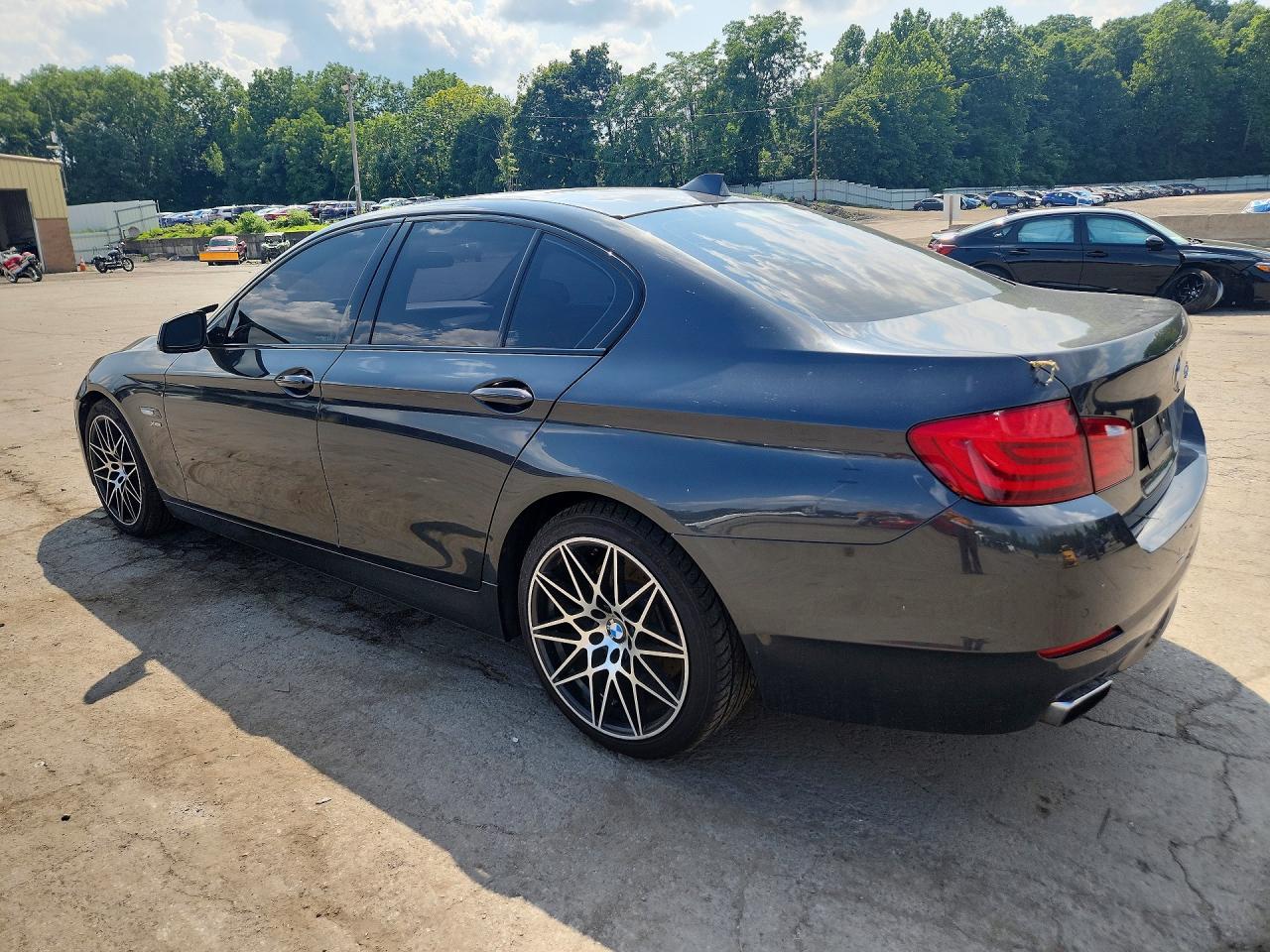 2011 Bmw 550 Xi Charcoal vin: WBAFU9C54BC785857