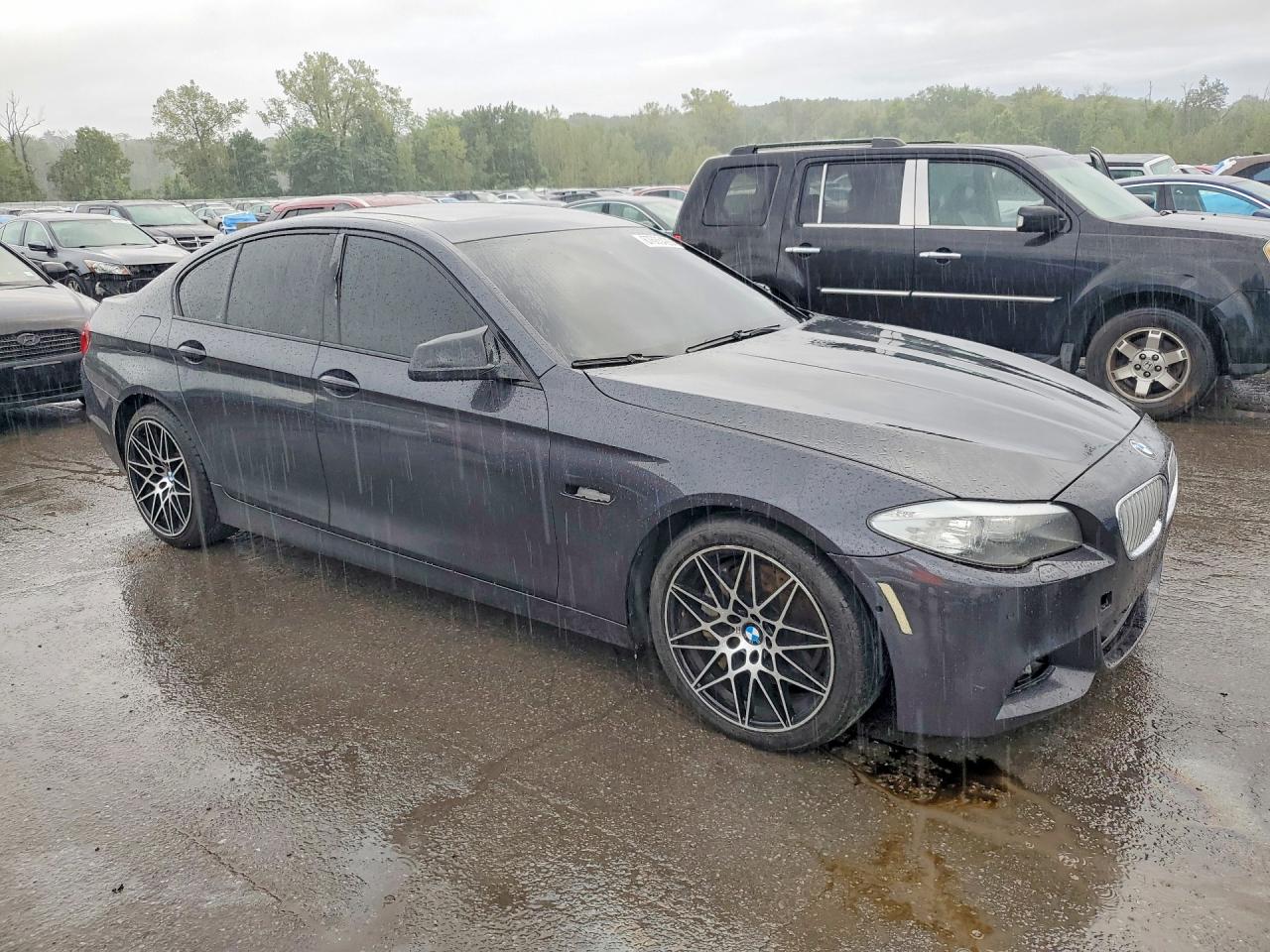 2011 Bmw 550 Xi Gray vin: WBAFU9C54BC785857
