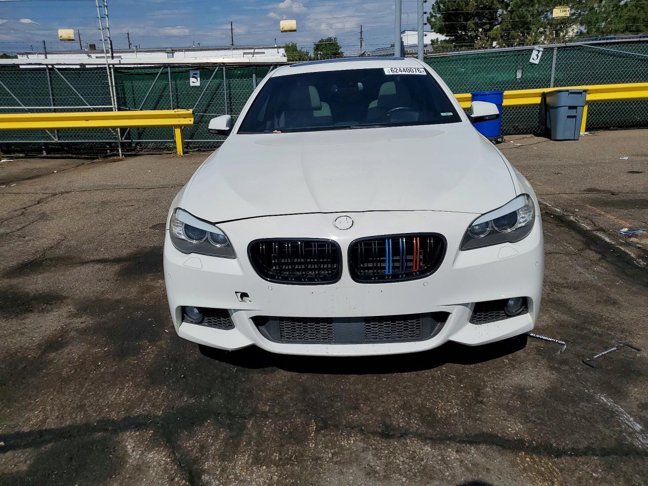2012 Bmw 550 Xi White vin: WBAFU9C54CDY70046