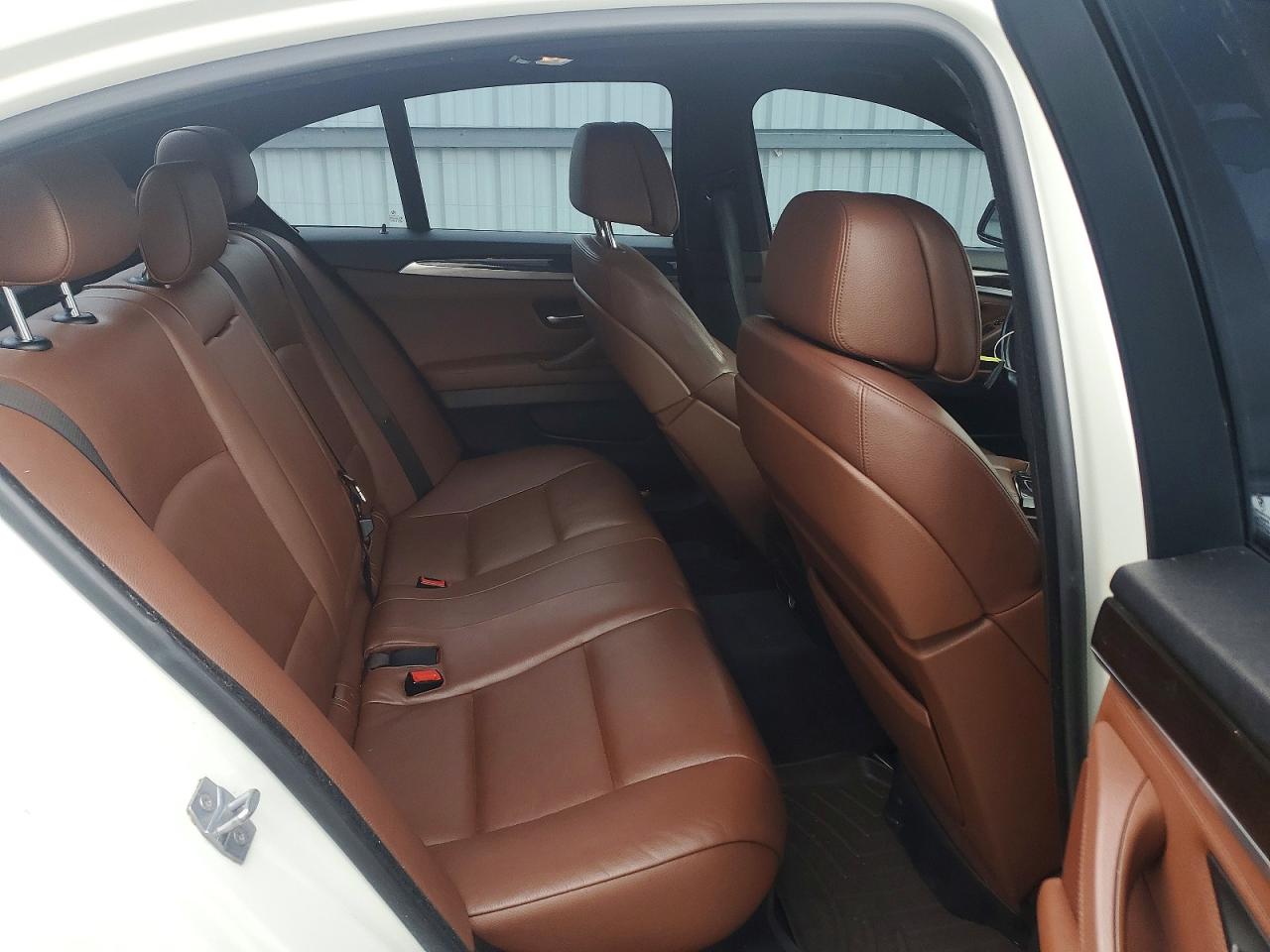 2013 Bmw 550 Xi White vin: WBAFU9C54DDY72400