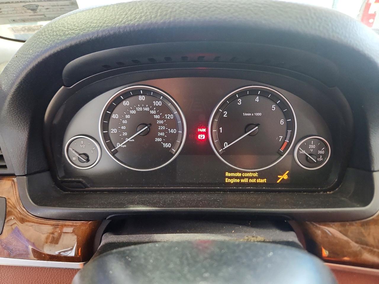 2011 Bmw 550 Xi Silver vin: WBAFU9C55BC785351