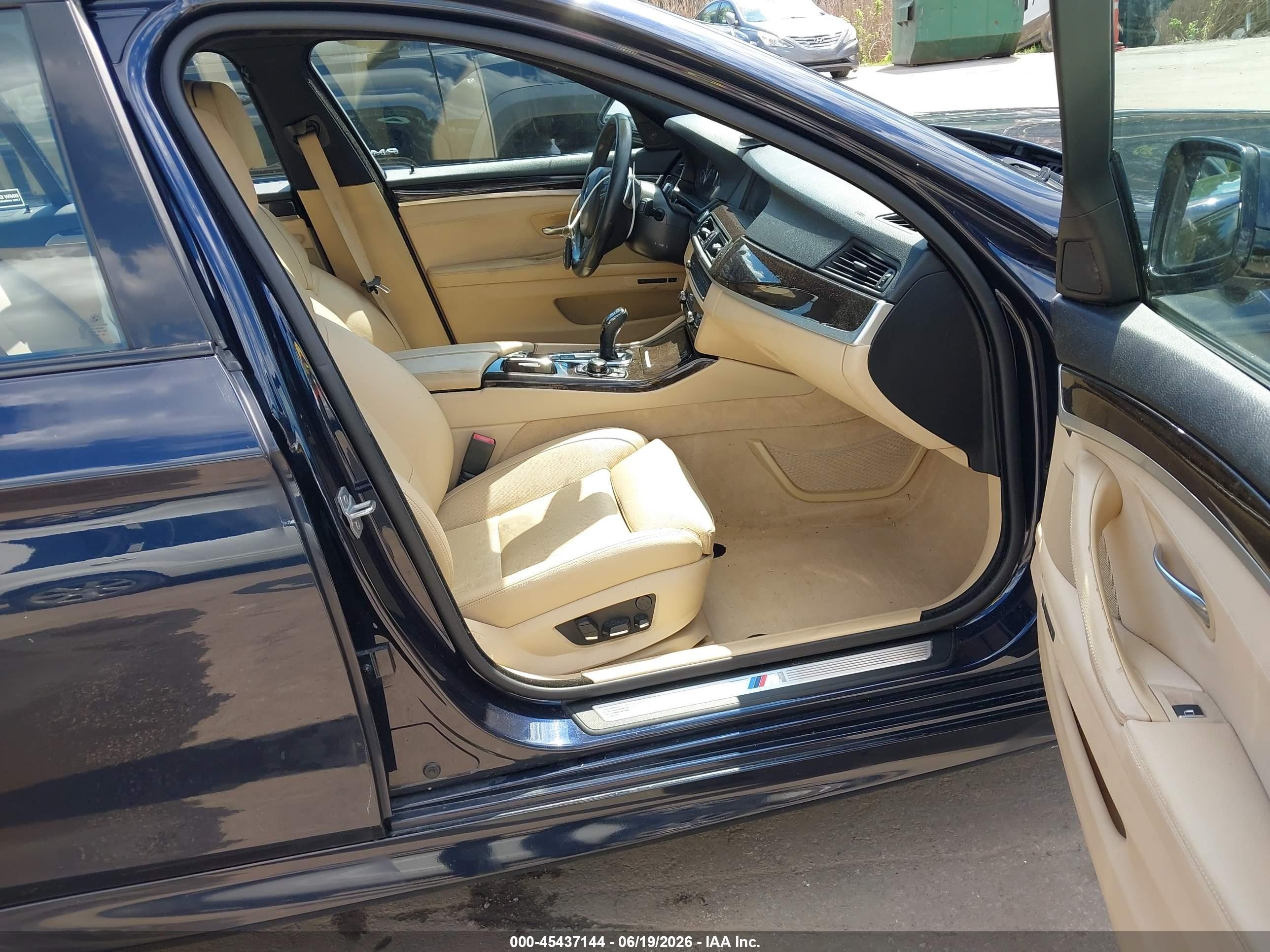 2013 Bmw 550i Xdrive Blue vin: WBAFU9C56DDY72317